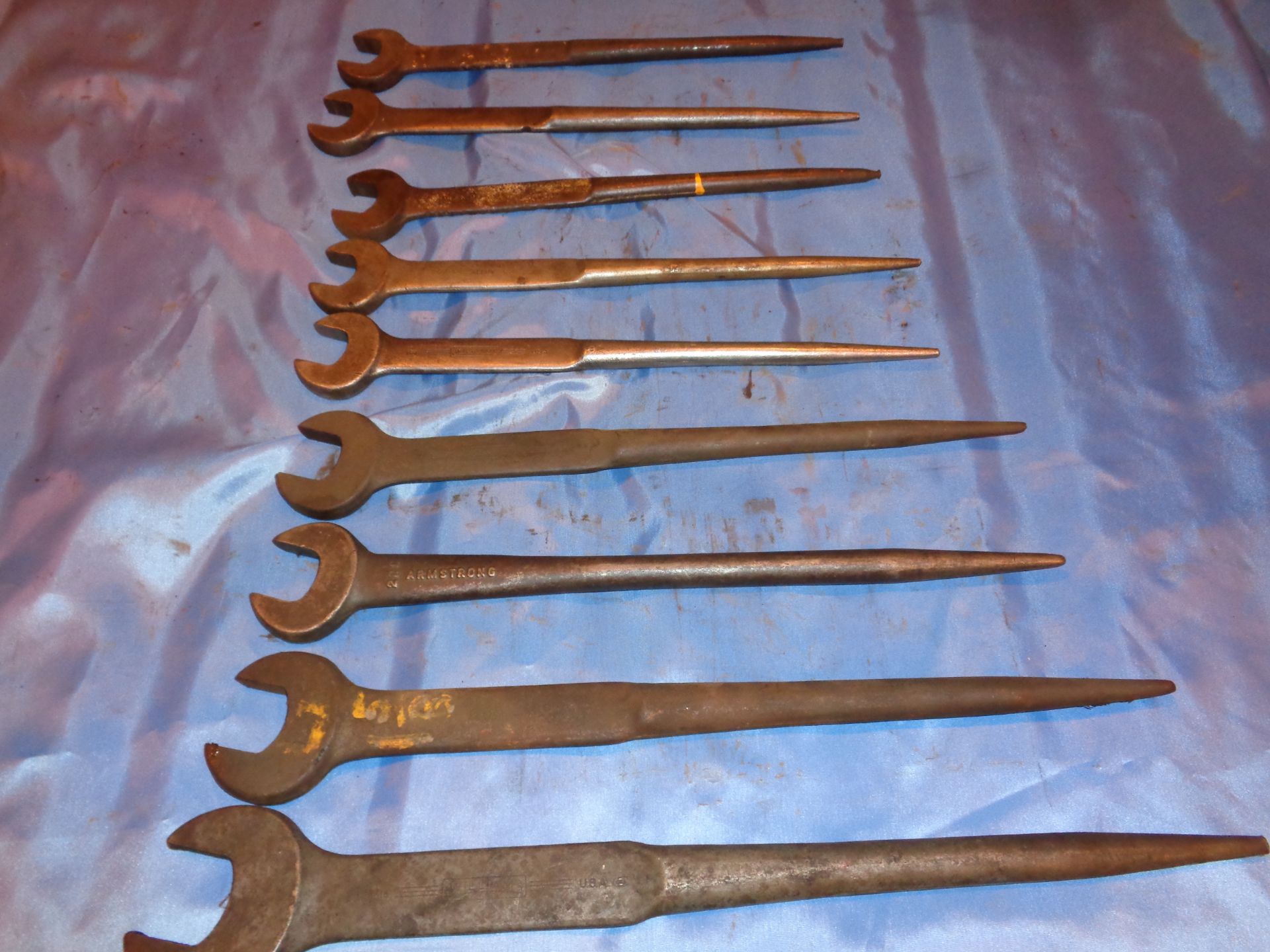 Lot of 9 Spud Wrenches (1) - Image 4 of 5