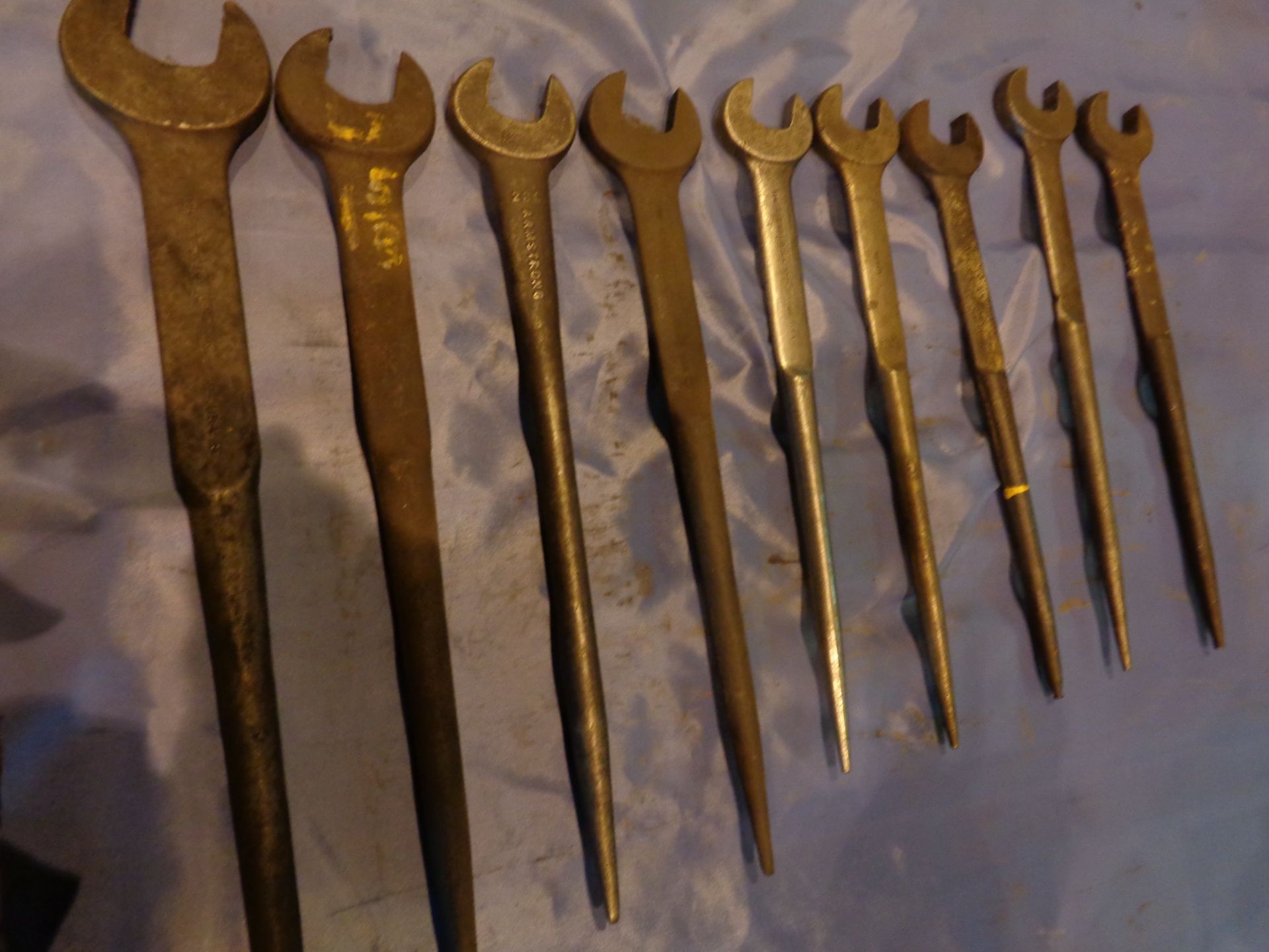 Lot of 9 Spud Wrenches (1) - Image 2 of 5