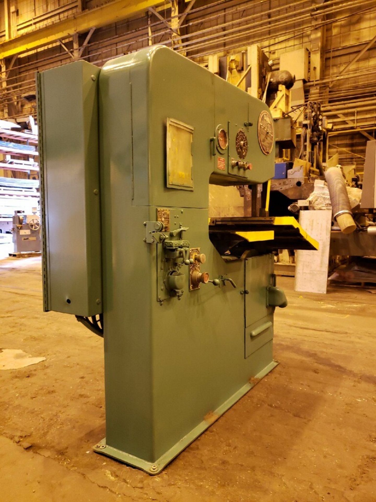 DoAll Vertical Band Saw - Image 5 of 11