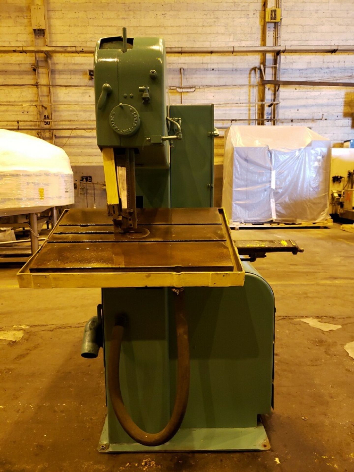DoAll Vertical Band Saw - Image 9 of 11