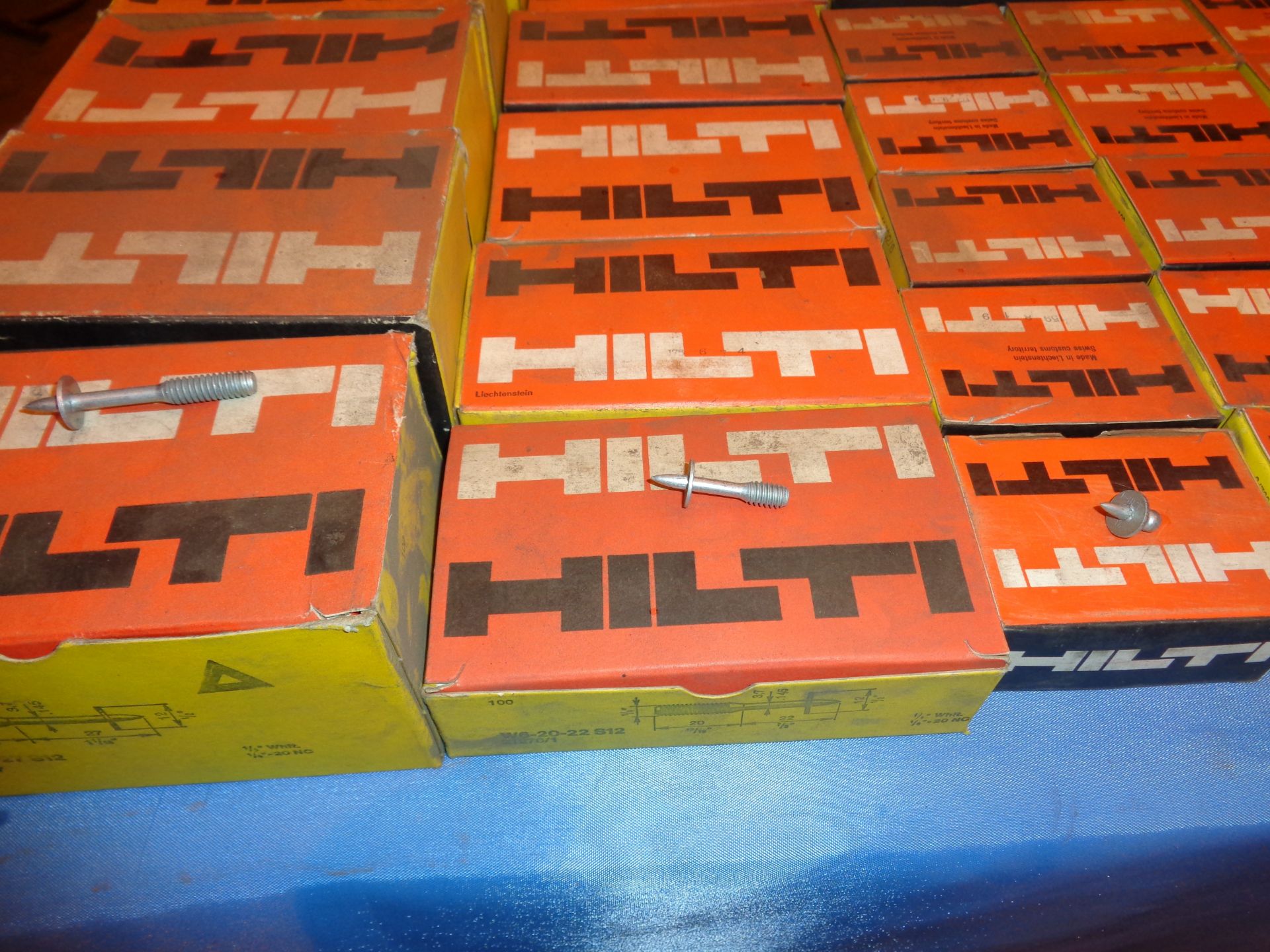 Lot of Hilti Nail Gun Anchors - Image 4 of 12