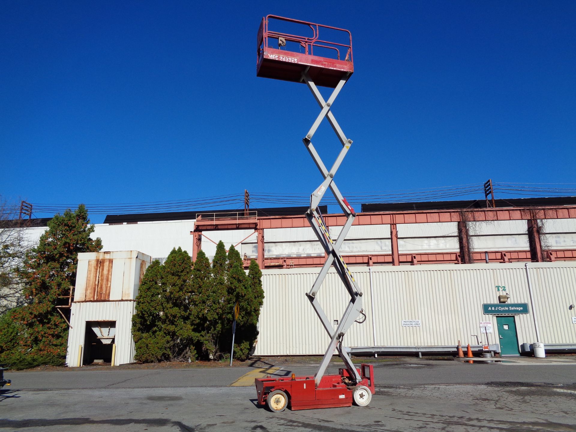 MEC 2633ES Electric Scissor Lift - Image 4 of 28