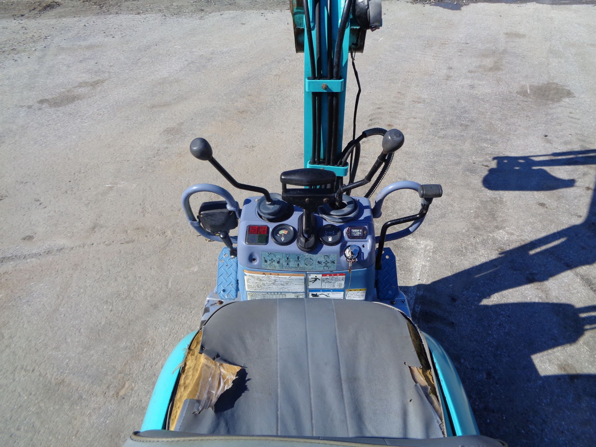 Kobelco SK007-3 Mini Excavator - Image 11 of 12