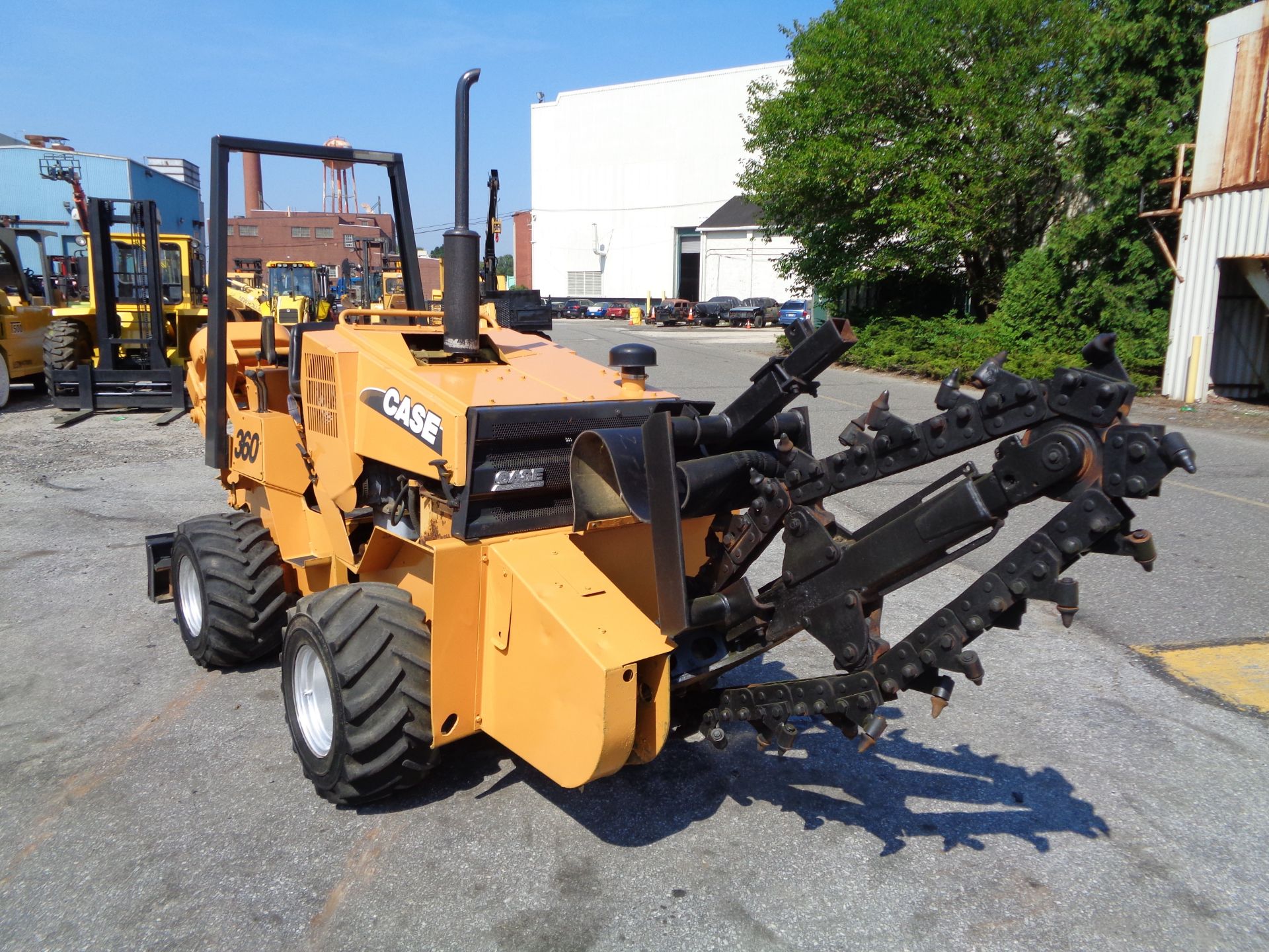 Case 360 Articulating Trencher - Image 6 of 11