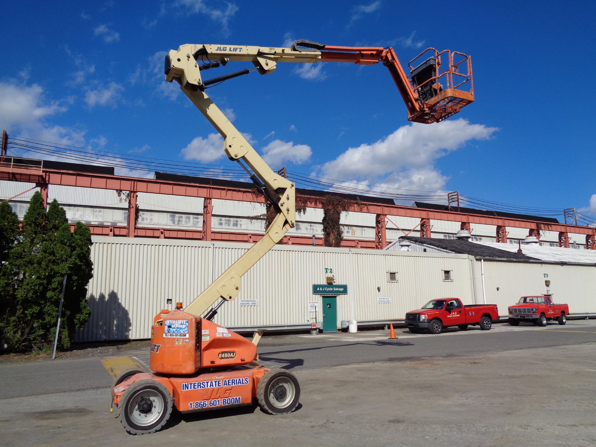 2002 JLG E450AJ 4x4 Electric Articulated Boom Lift - 45Ft Height - Image 3 of 17