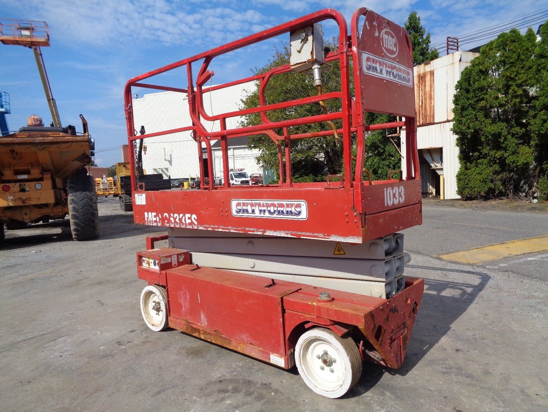 2008 MEC 2633ES Electric 26ft Scissor Lift - Man - Aerial - Boom Lift - Image 7 of 9