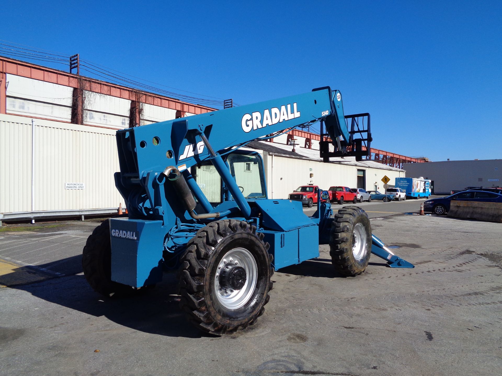 Gradall 534D-10 Telescopic Forklift - 10,000 lbs - Image 6 of 24