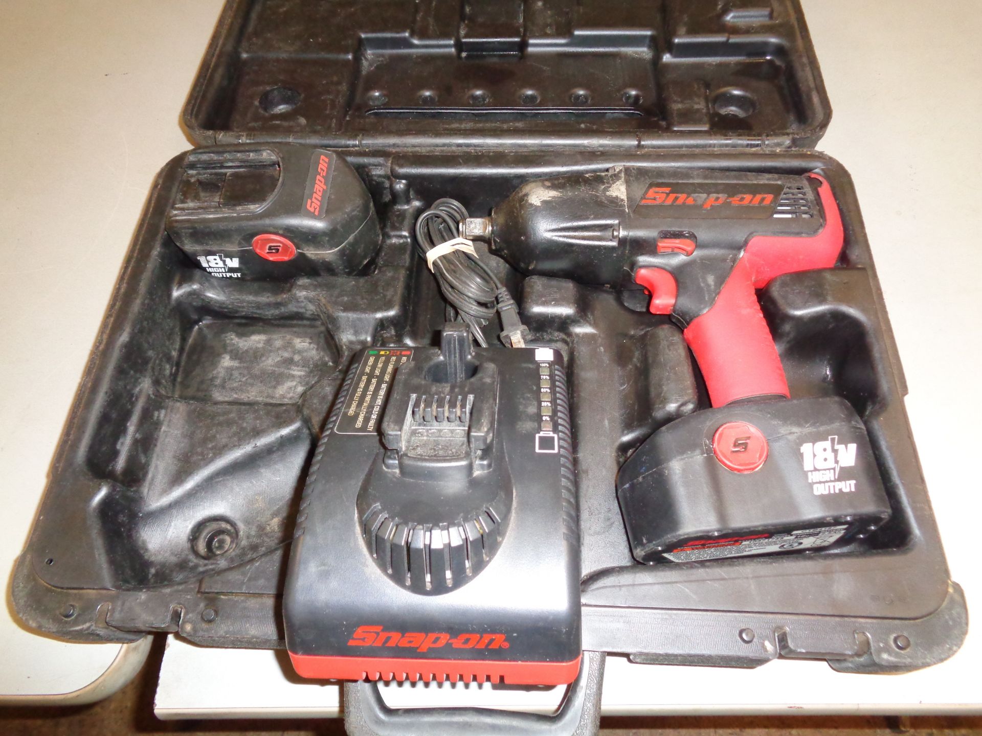 Snap on 18V Cordless Impact Gun - Image 6 of 6