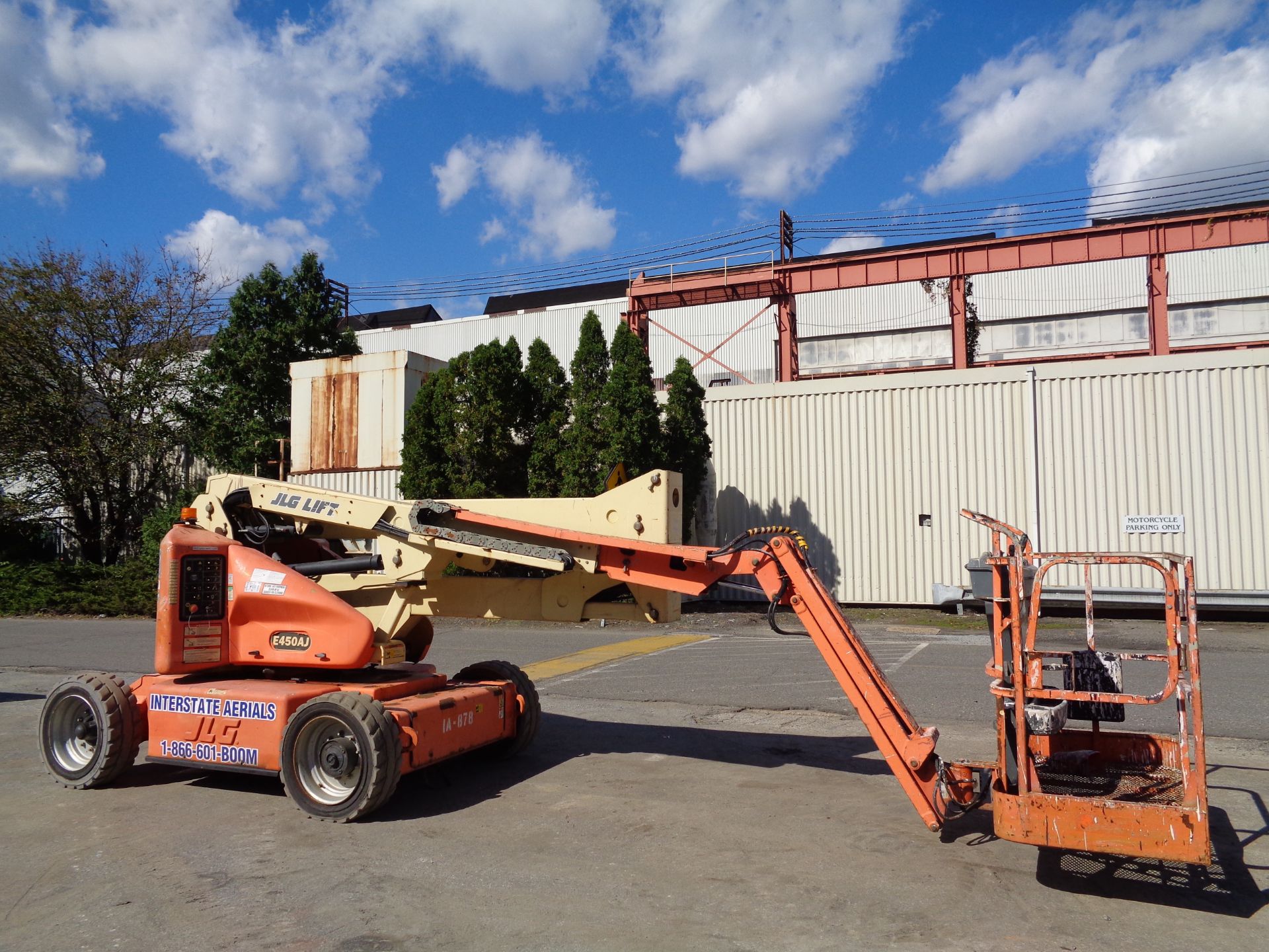 2002 JLG E450AJ 4x4 Electric Articulated Boom Lift - 45Ft Height - Image 8 of 17