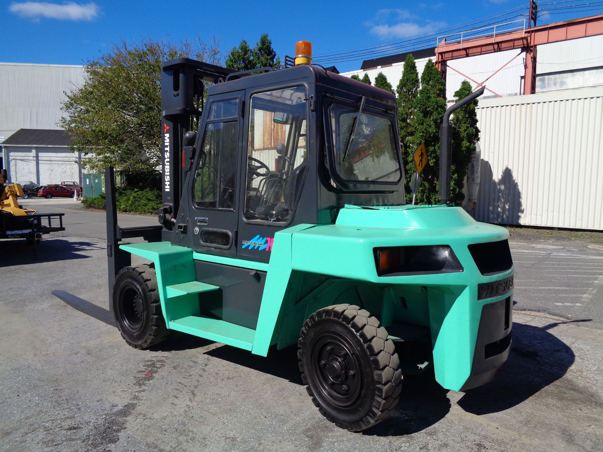 Mitsubishi -FD70 Forklift 15,000 lbs - Diesel - Fork Positioners- Side Shift - Image 16 of 17