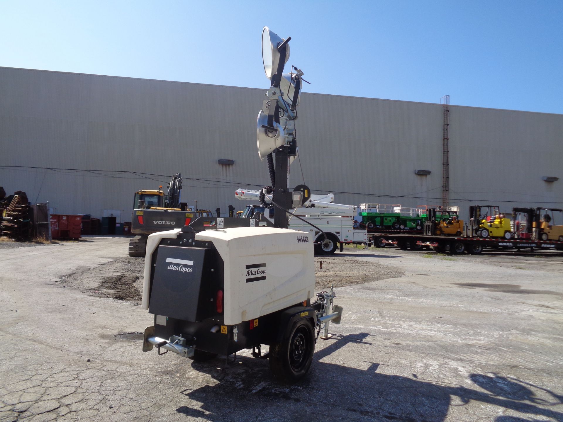 2016 Atlas Copco Hi Light V4 Light Tower - Image 6 of 10