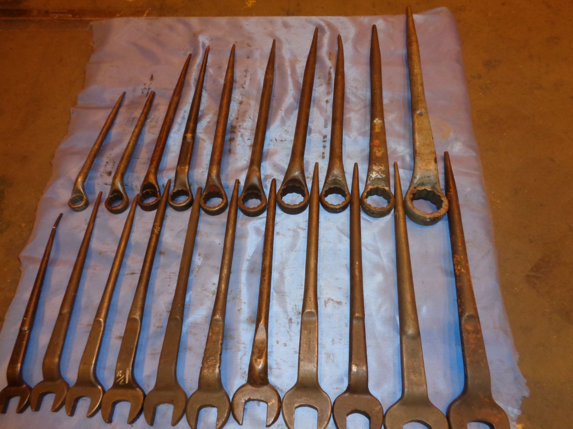 Spud Wrenches - Image 4 of 4