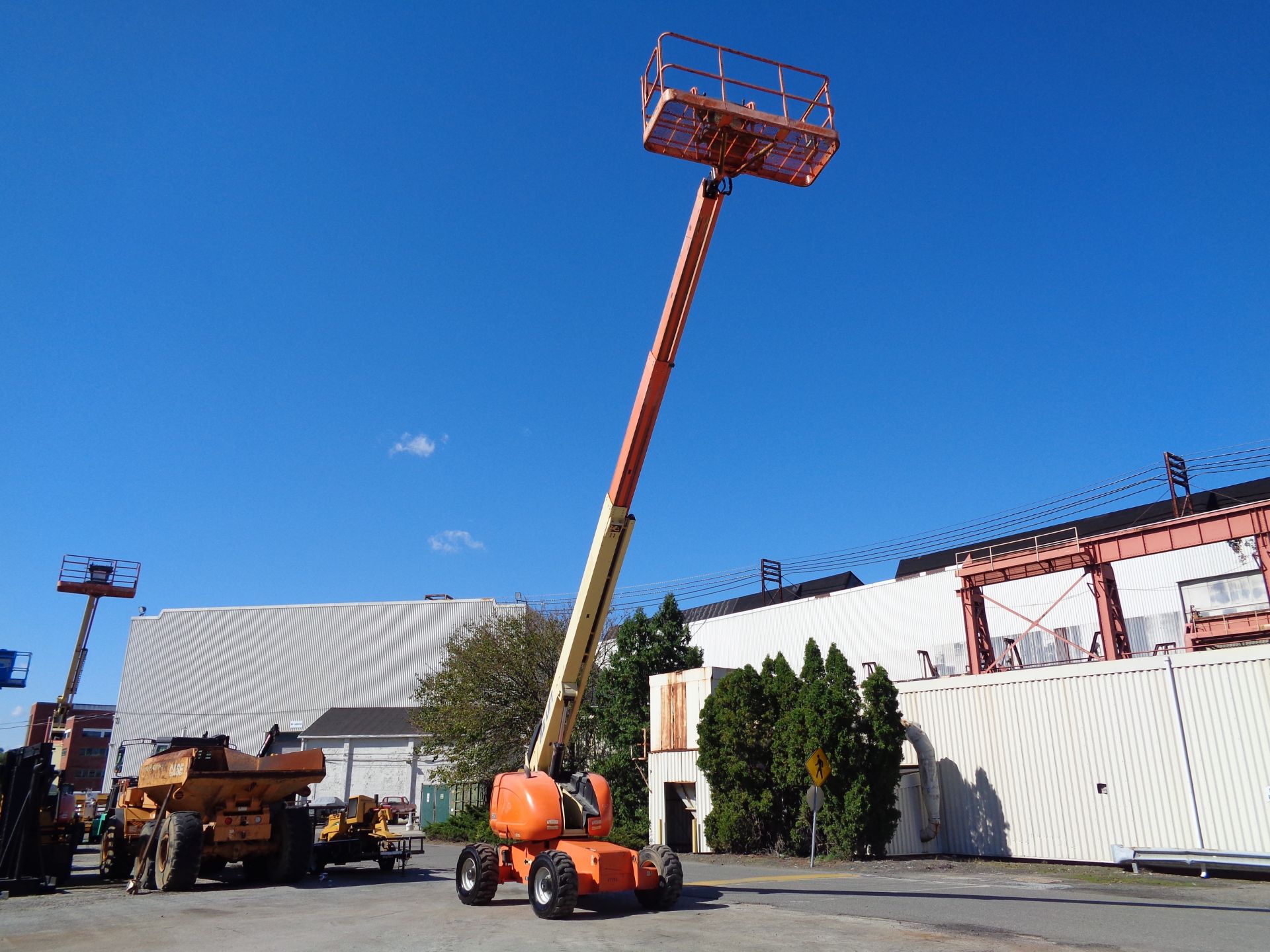 JLG 600S Boom Lift - 4x4 - 60ft Height - Image 3 of 19