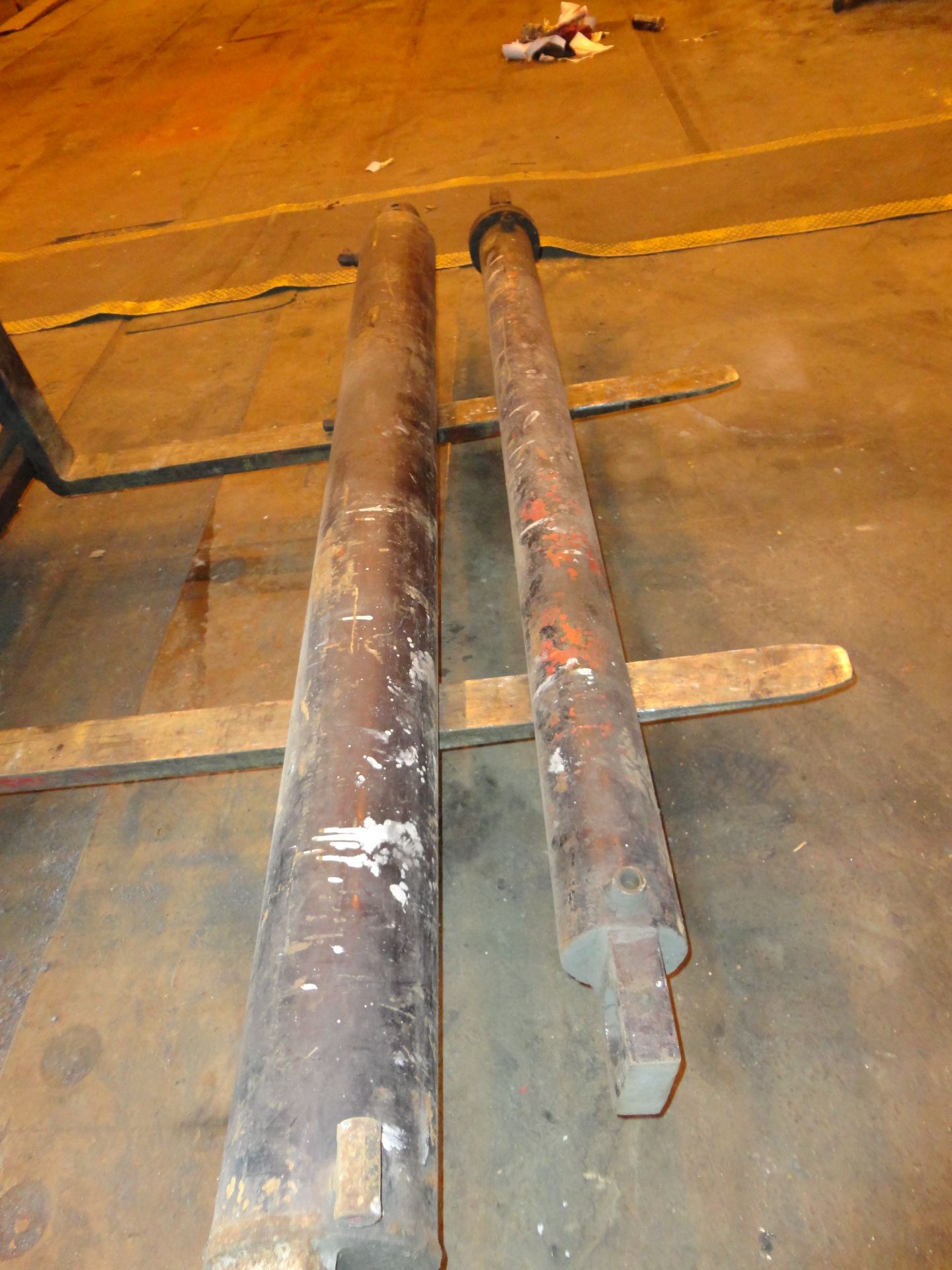 Lot of 2 Two Way Hydraulic Cylinder - Image 3 of 11