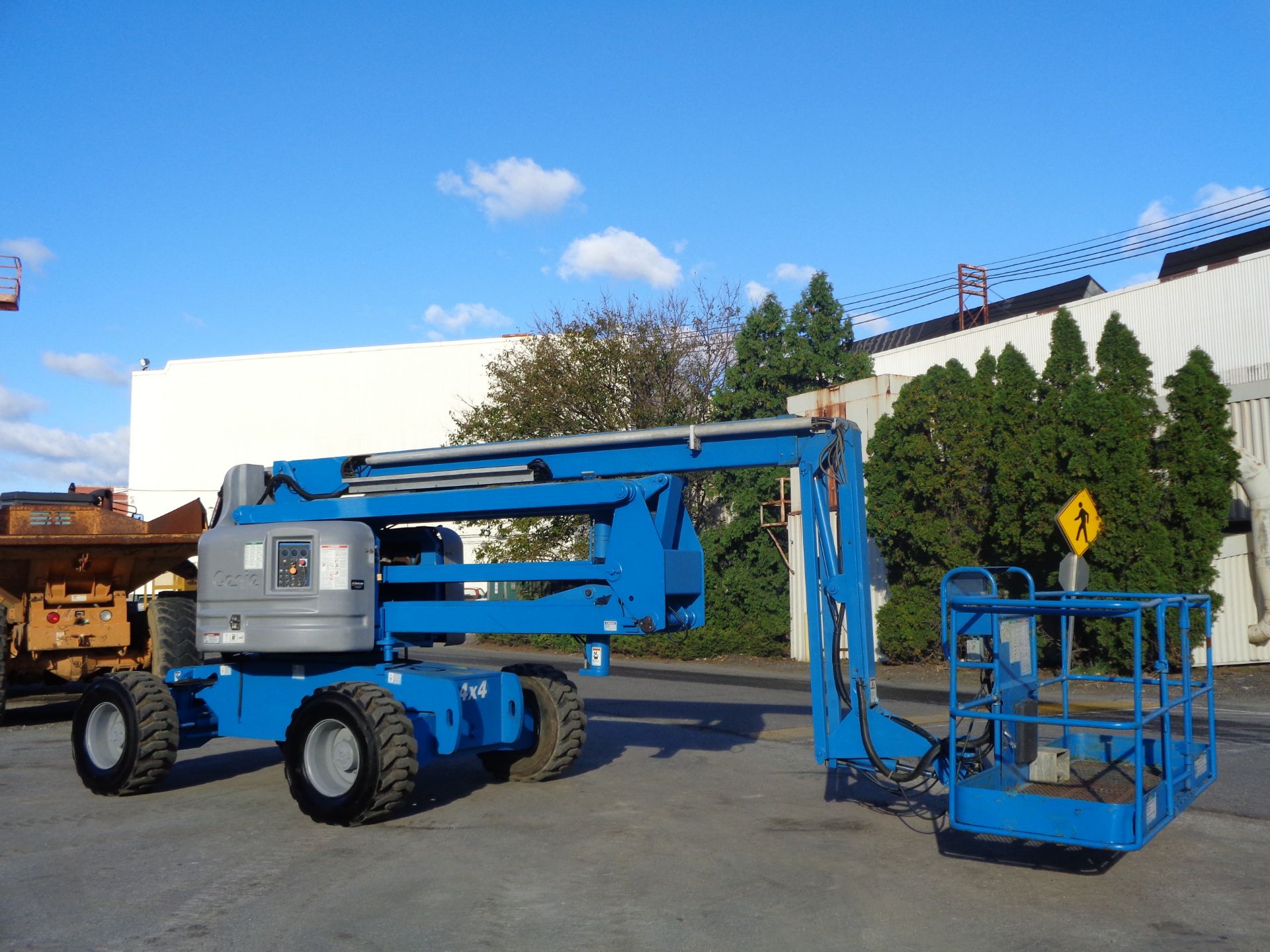 Genie Z60/34- Boom Man Aerial Lift - 4X4 - 60Ft Height - Image 13 of 18