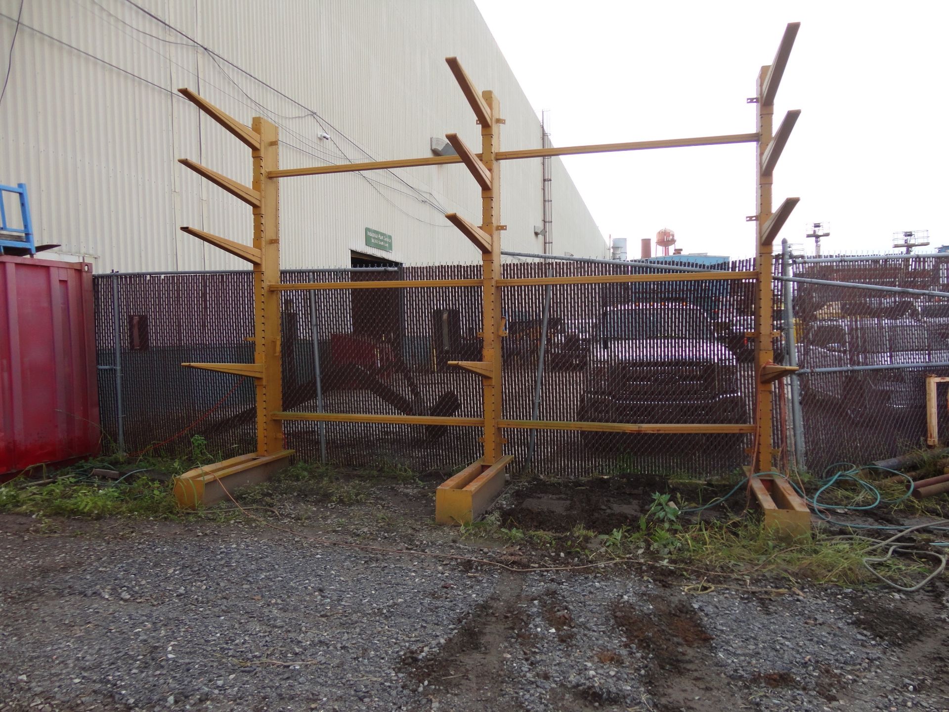 Set of Cantilever Racks - Image 4 of 6