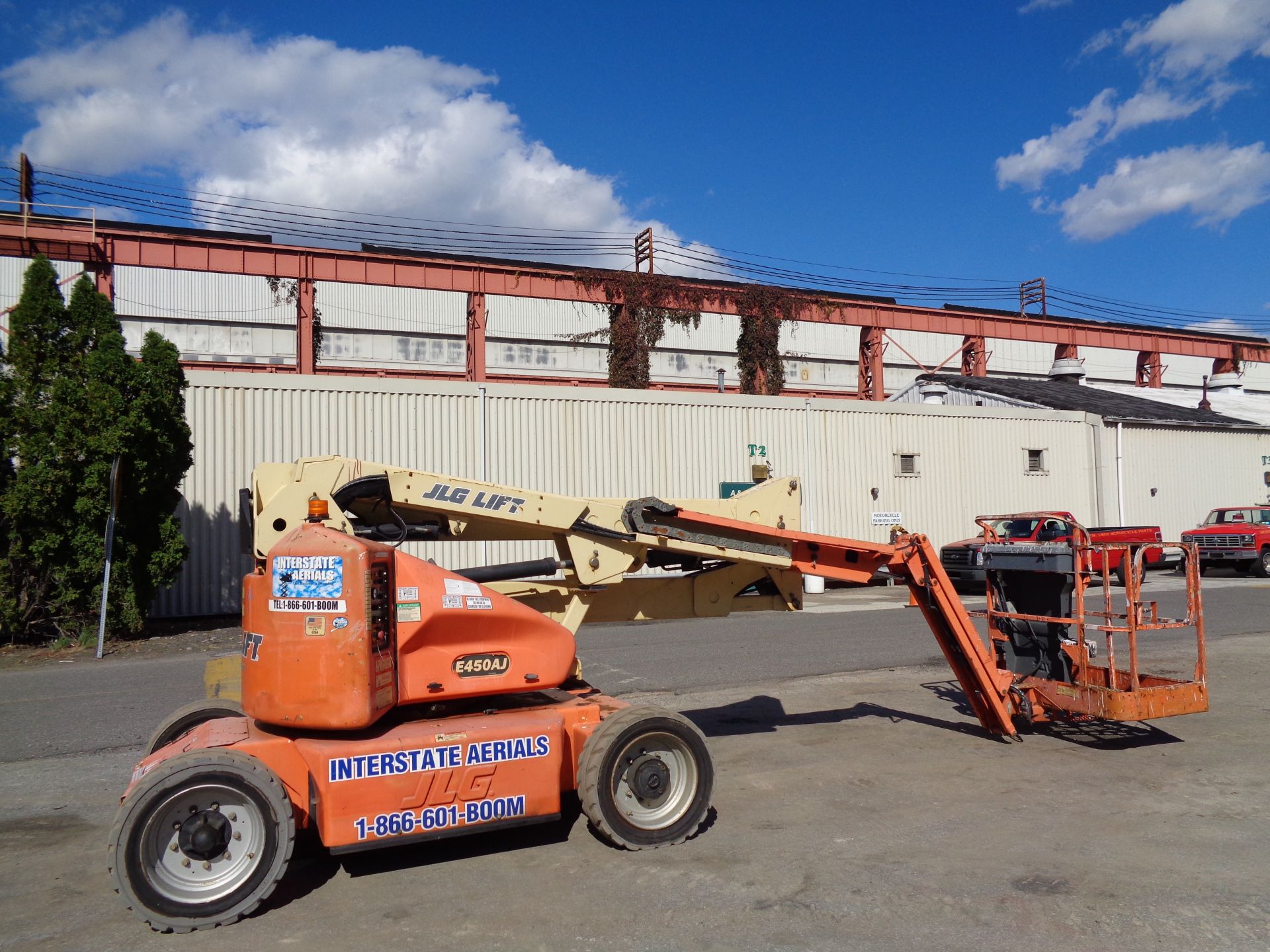 2002 JLG E450AJ 4x4 Electric Articulated Boom Lift - 45Ft Height - Image 10 of 17