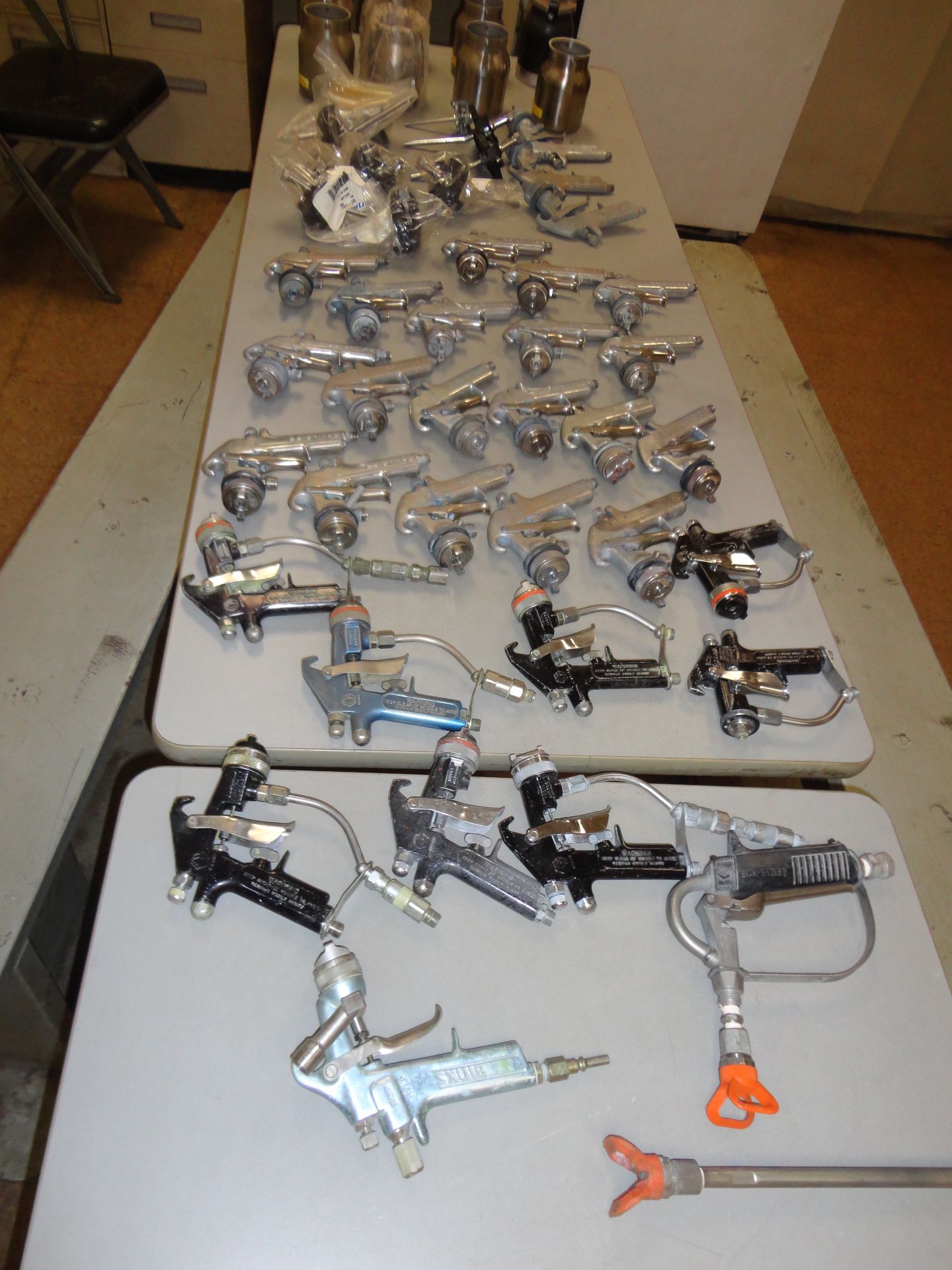 Lot of Paint Guns - Image 3 of 6