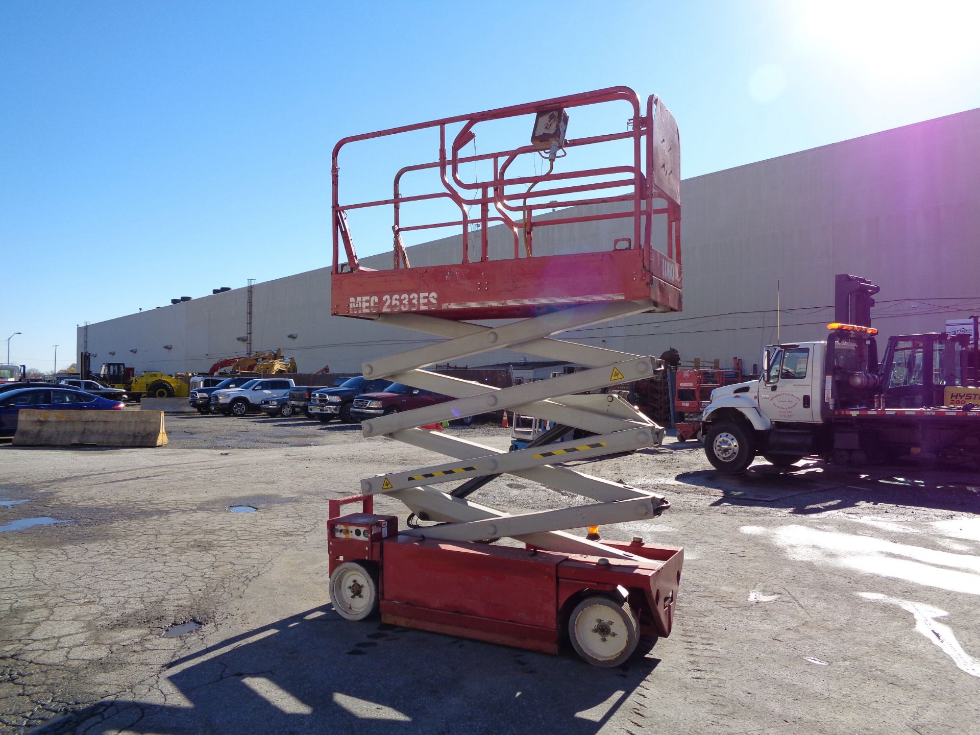 MEC 2633ES Electric Scissor Lift - Image 10 of 28