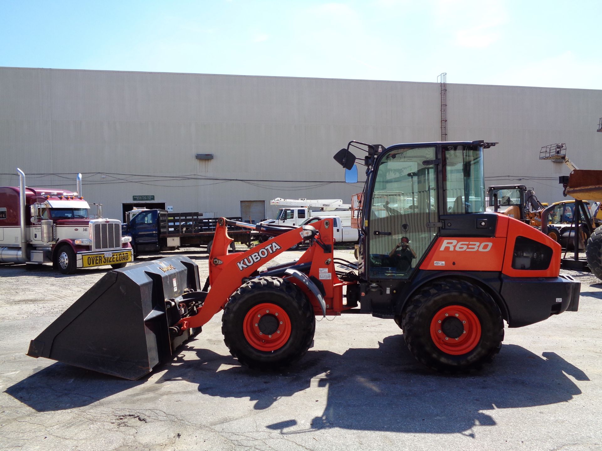 2016 Kubota R630 Wheel Loader - Enclosed Cab - Low Hours - Image 4 of 10