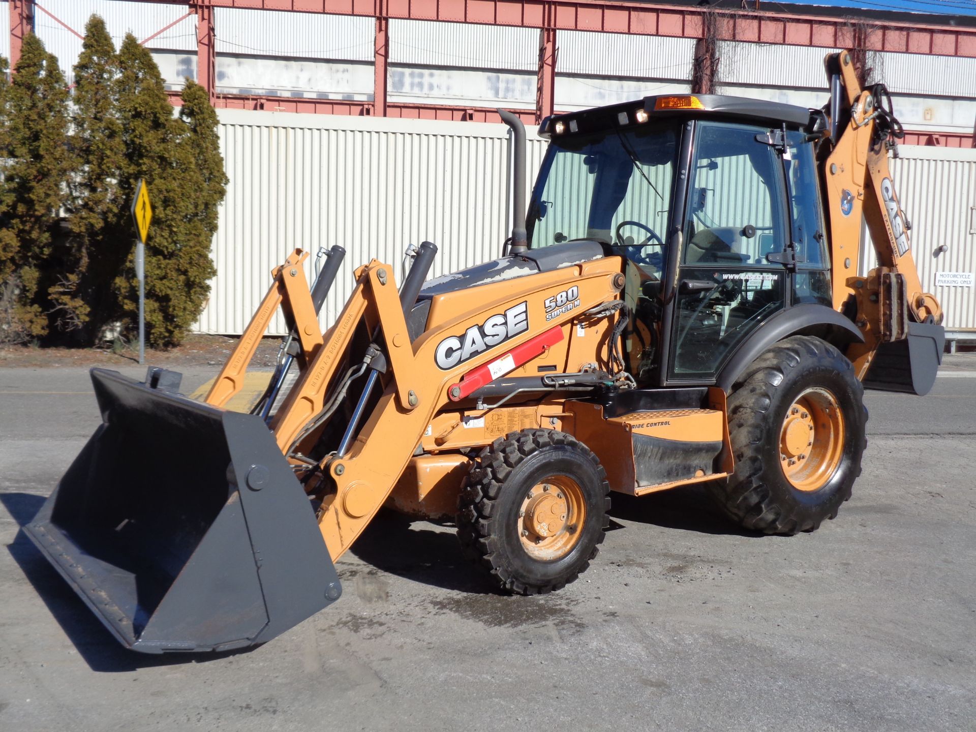 2014 Case 580SN Backhoe Loader - 4x4 - Extendahoe - Image 2 of 14