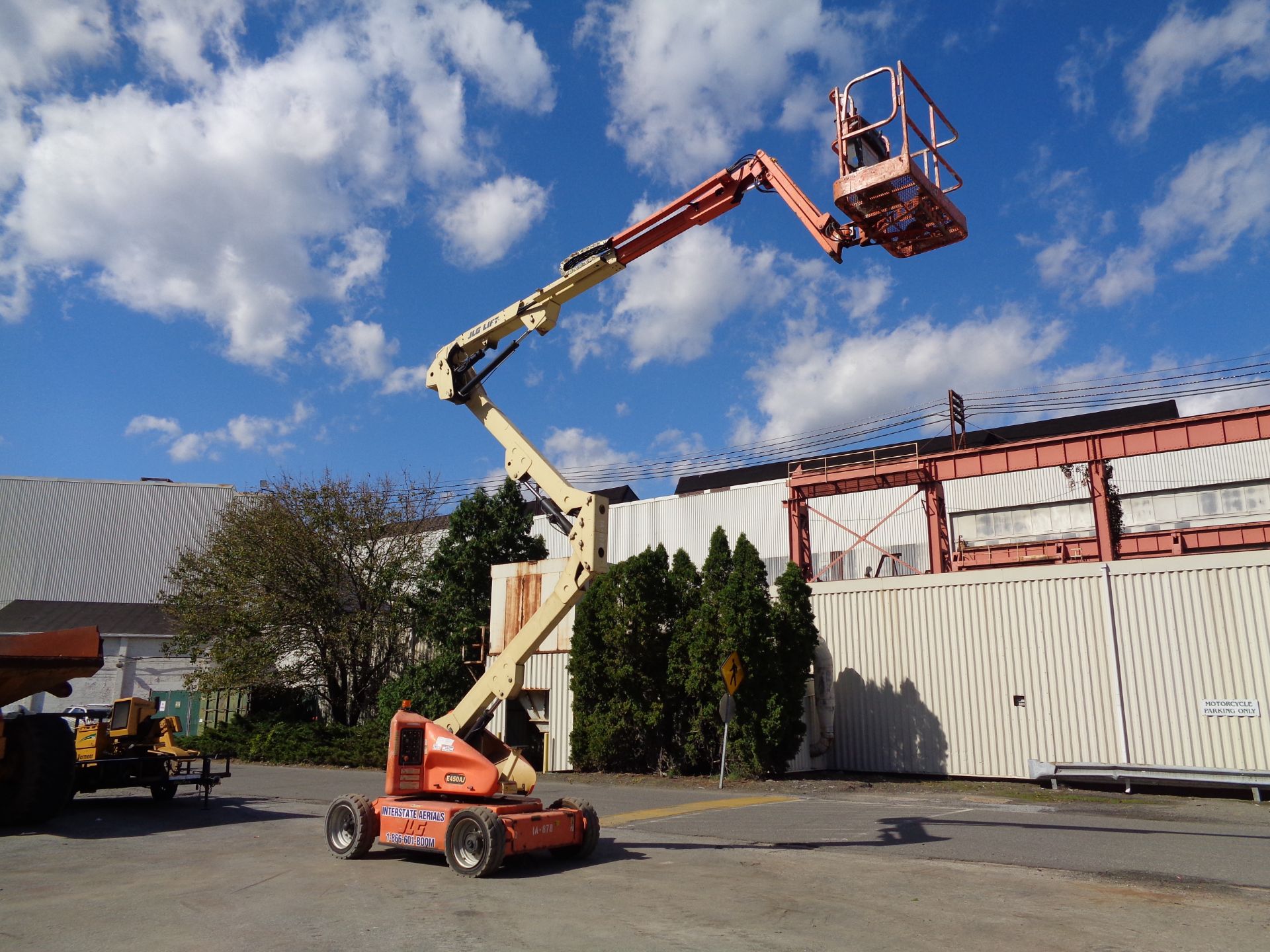 2002 JLG E450AJ 4x4 Electric Articulated Boom Lift - 45Ft Height - Image 5 of 17