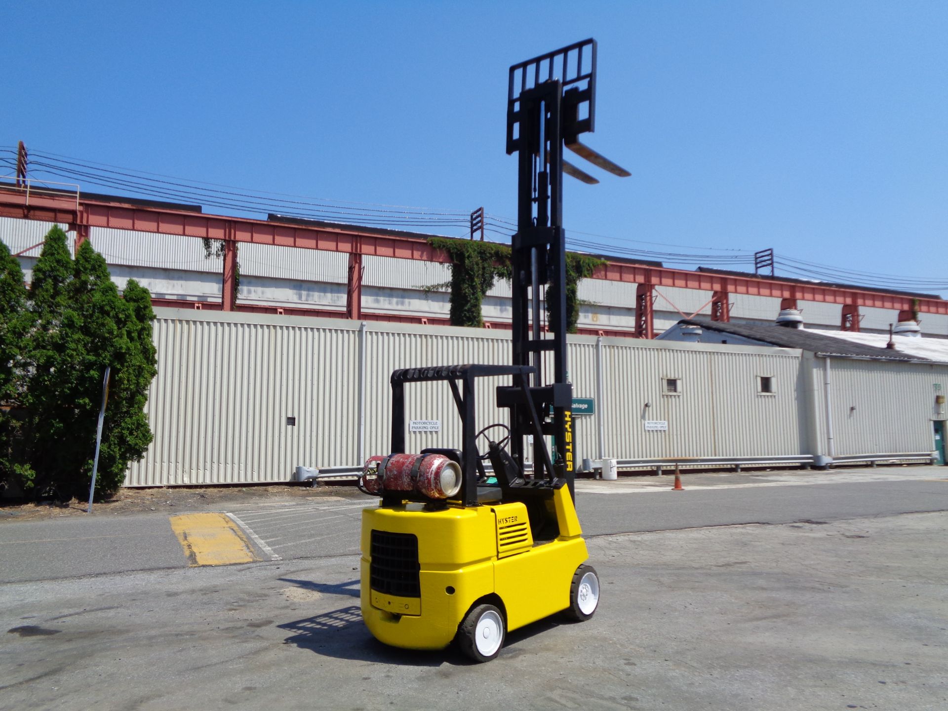 Hyster 5,000 lb Forklift - Image 2 of 13