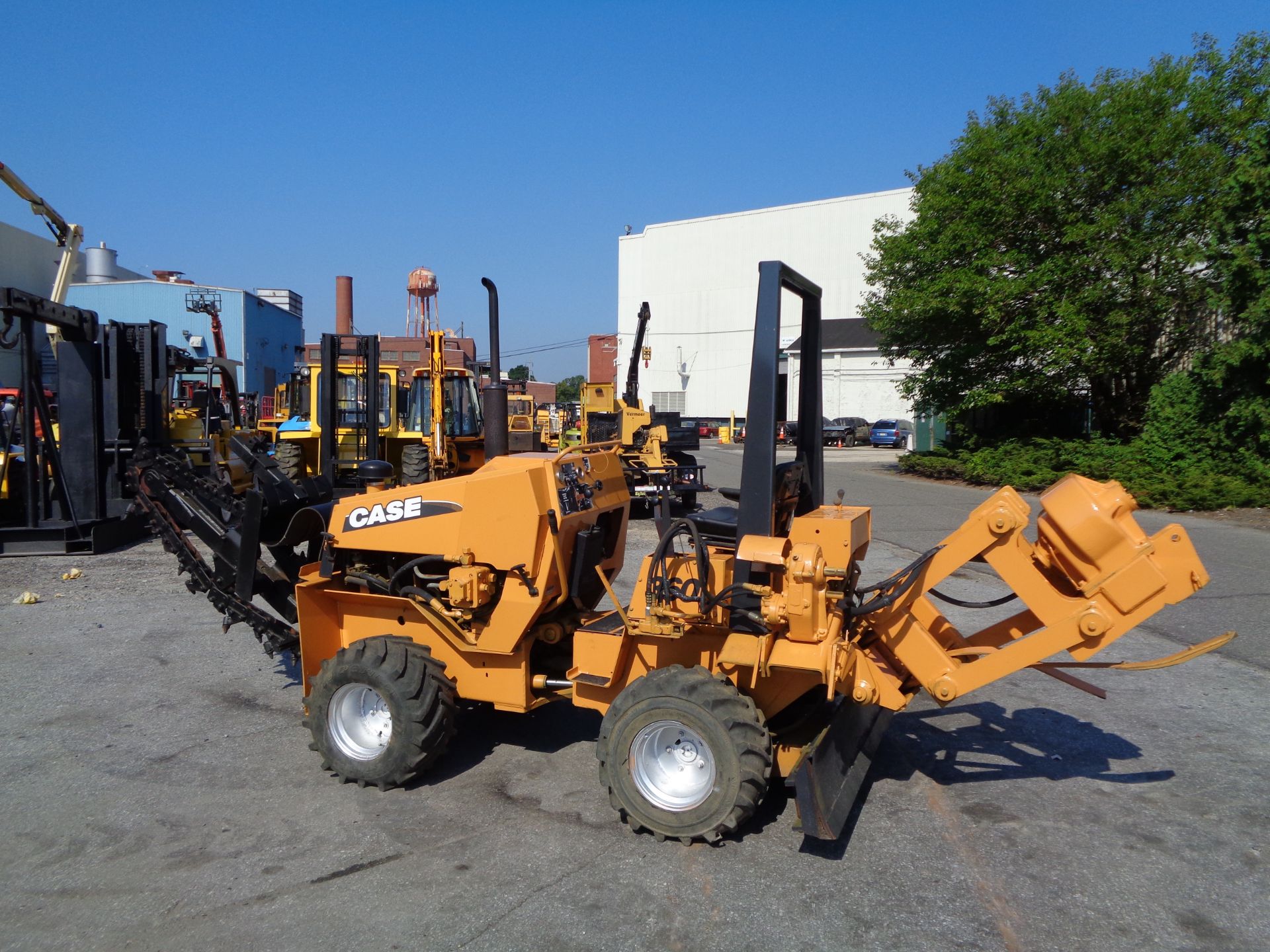 Case 360 Articulating Trencher - Image 8 of 11