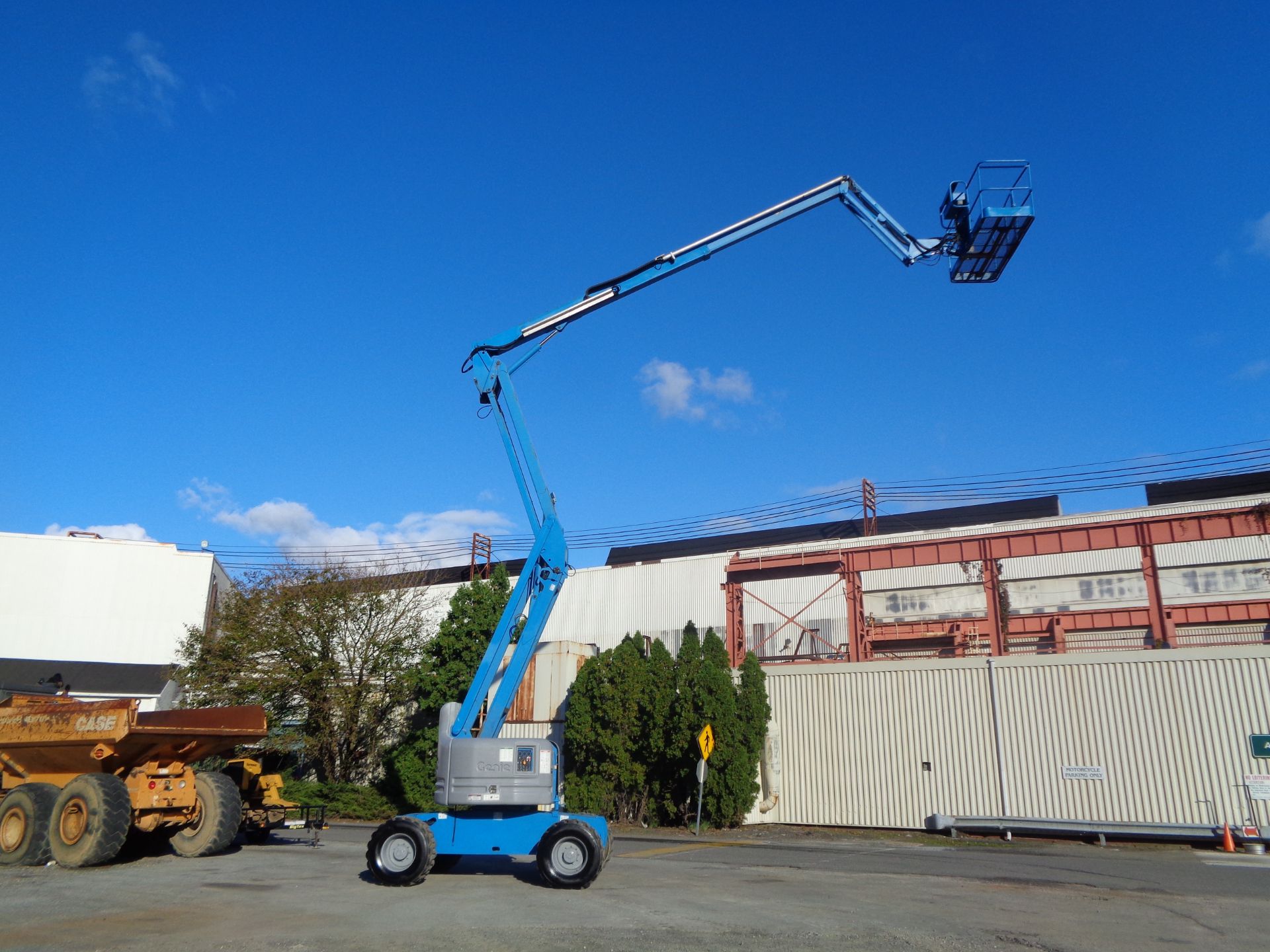 Genie Z60/34- Boom Man Aerial Lift - 4X4 - 60Ft Height - Image 4 of 18