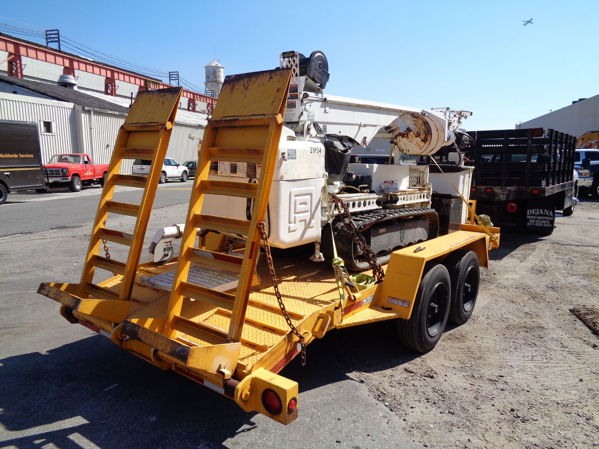 2010 Altec DB35 Back Yard Digger Derrick - Image 3 of 12