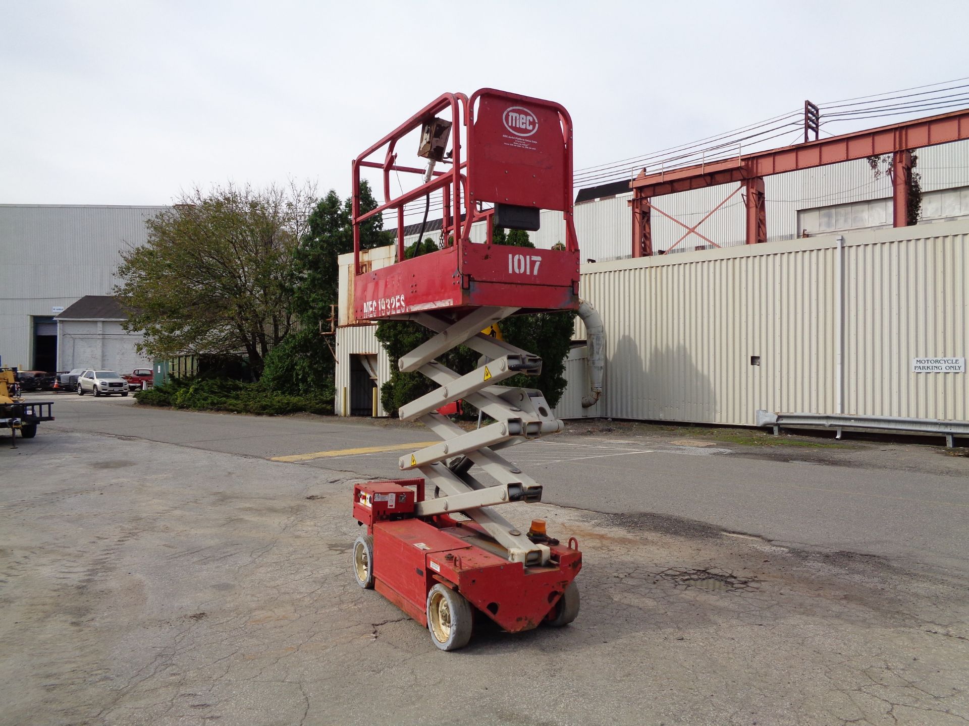 MEC-1932ES-Man Aerial Boom Scissor Lift -19FT Height-Max 500LB - Image 21 of 29