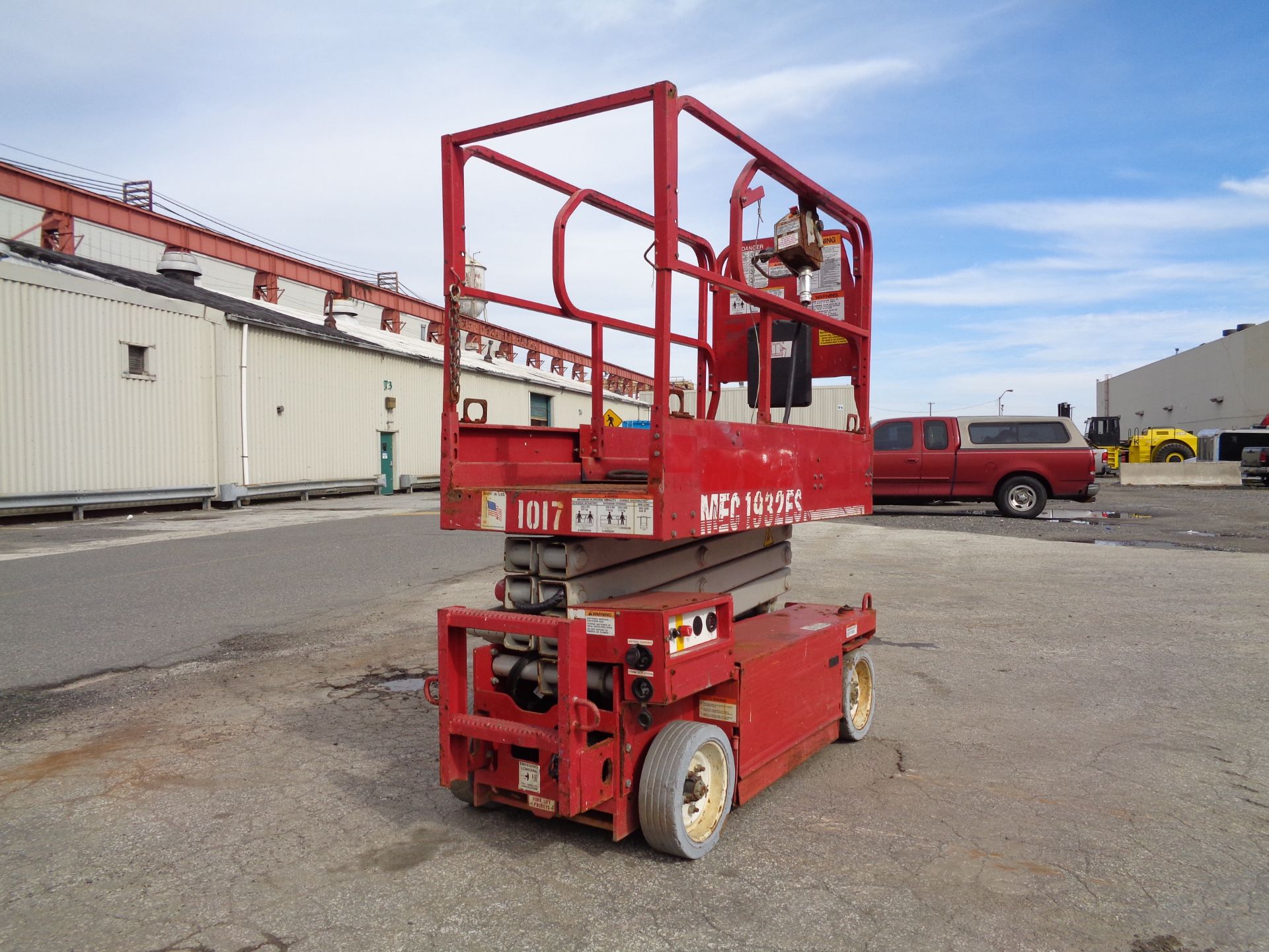 MEC-1932ES-Man Aerial Boom Scissor Lift -19FT Height-Max 500LB - Image 26 of 29