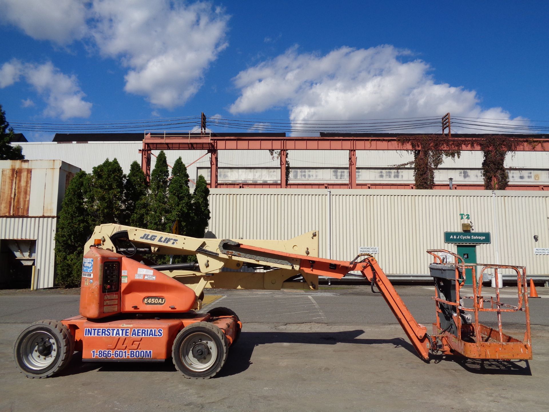 2002 JLG E450AJ 4x4 Electric Articulated Boom Lift - 45Ft Height - Image 9 of 17