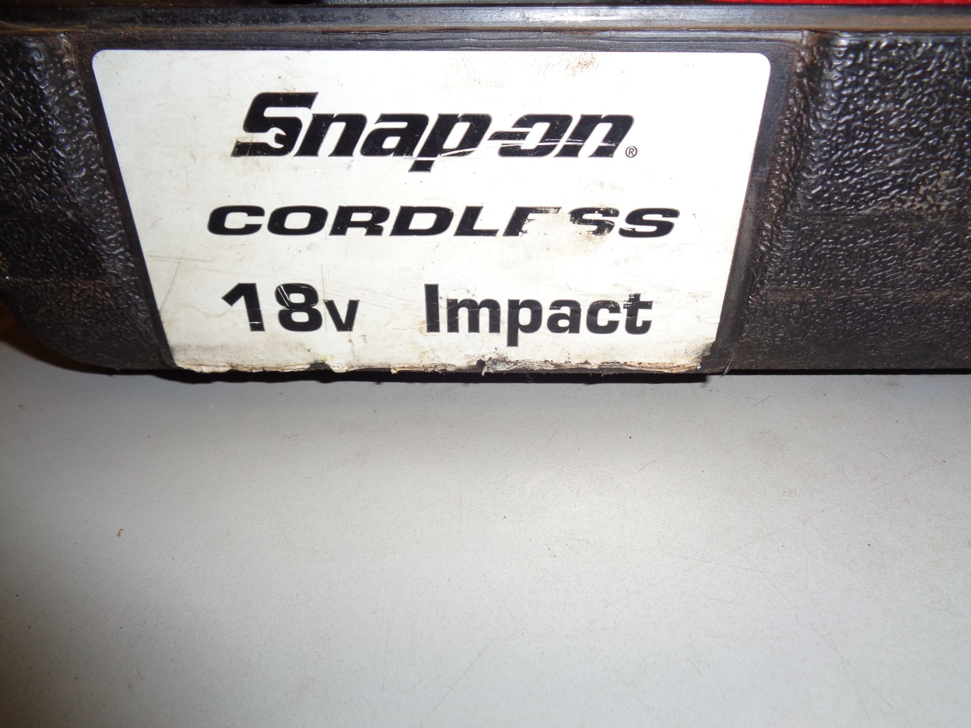 Snap on 18V Cordless Impact Gun - Image 2 of 6