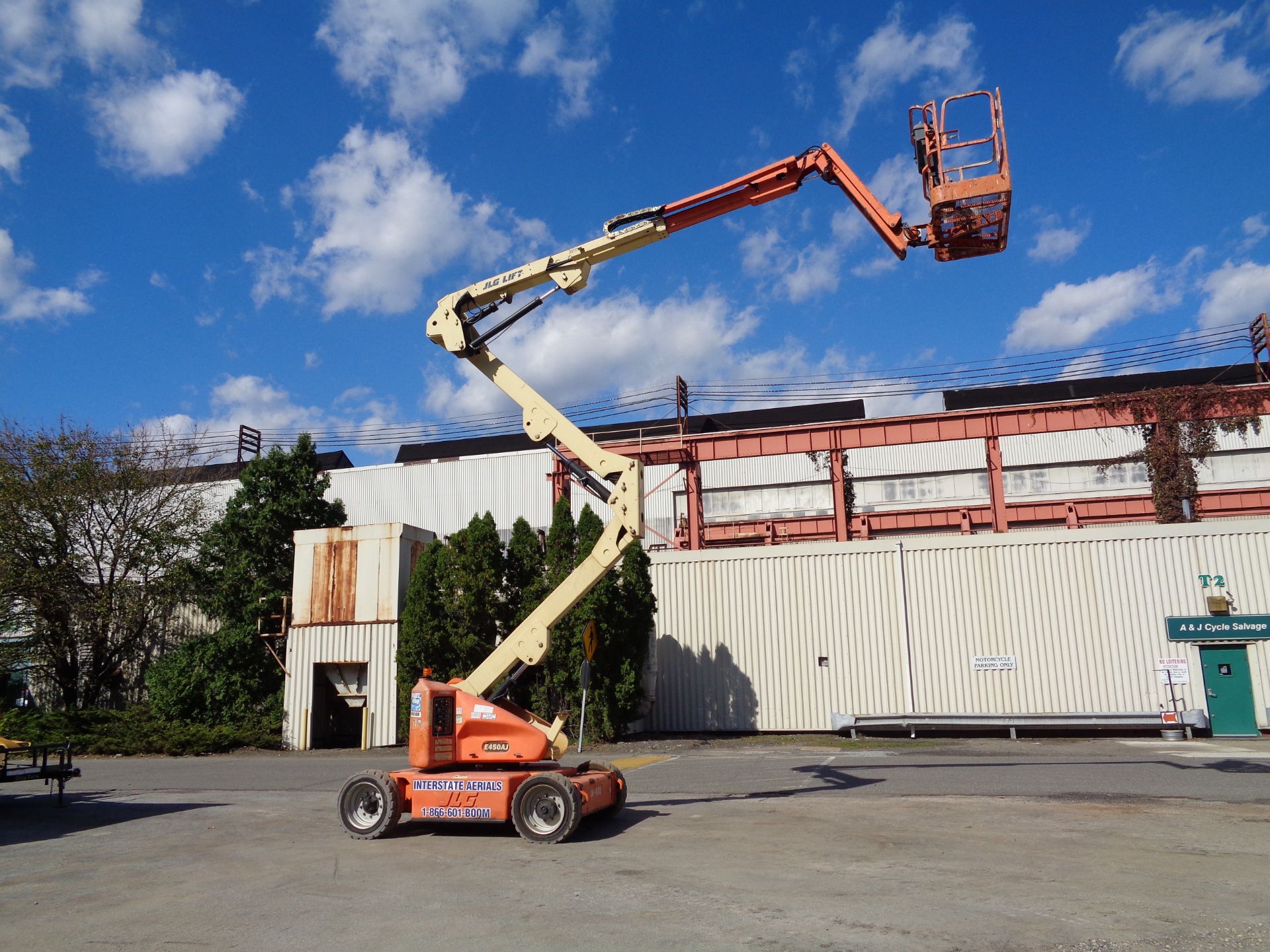 2002 JLG E450AJ 4x4 Electric Articulated Boom Lift - 45Ft Height - Image 4 of 17