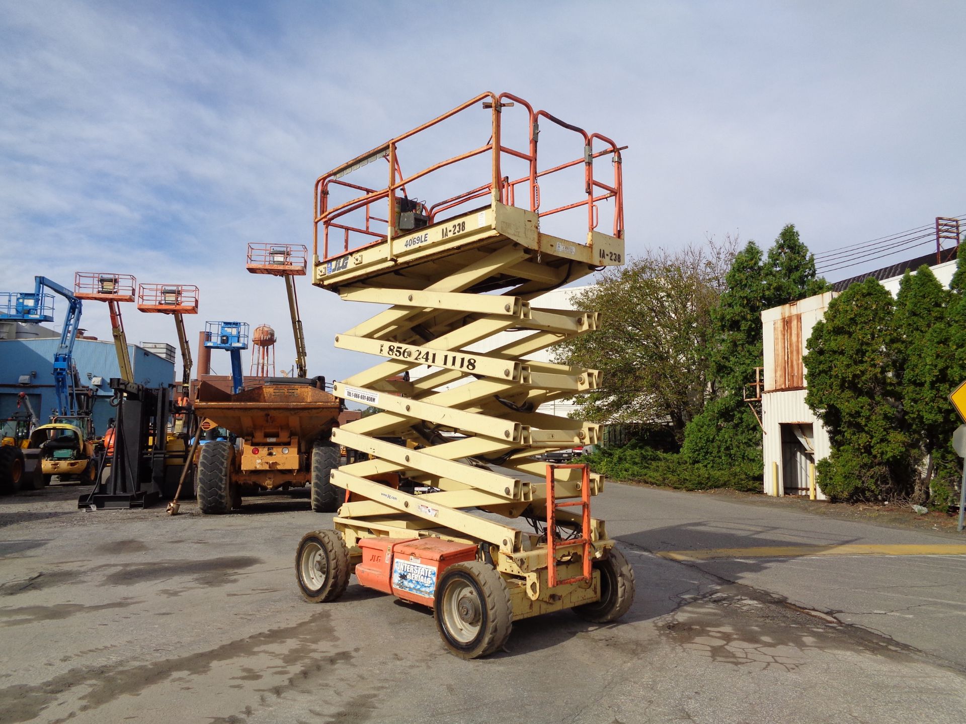 JLG 4069LE- Scissor Boom Man Aerial Lift -Electric - 40 Ft Height - Image 9 of 21