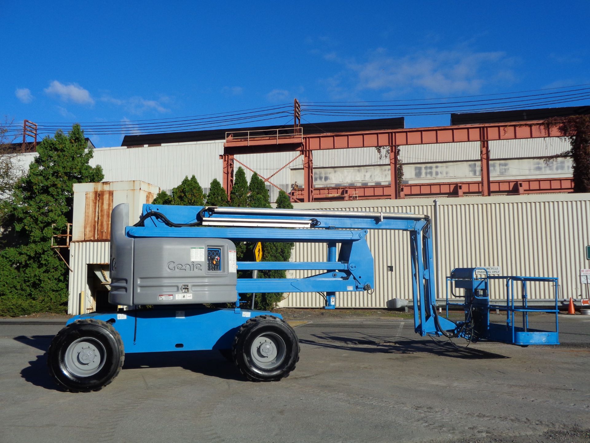 Genie Z60/34- Boom Man Aerial Lift - 4X4 - 60Ft Height - Image 10 of 18