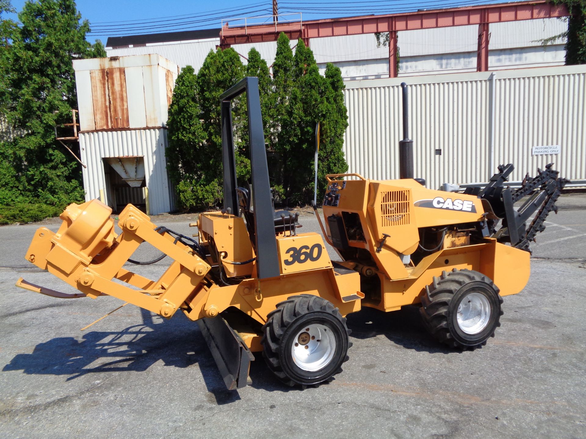 Case 360 Articulating Trencher - Image 4 of 11