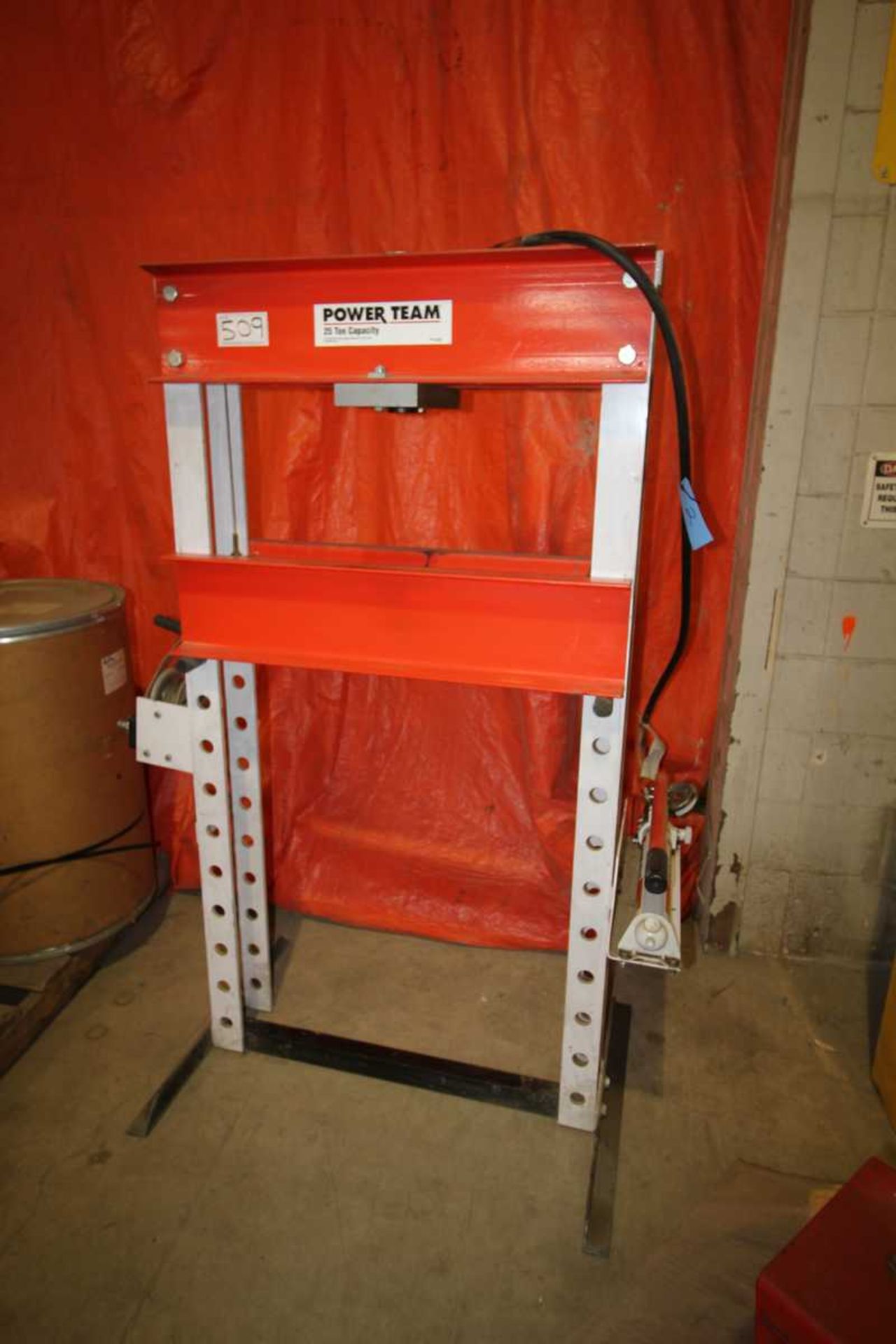 POWER TEAM 25TON PRESS