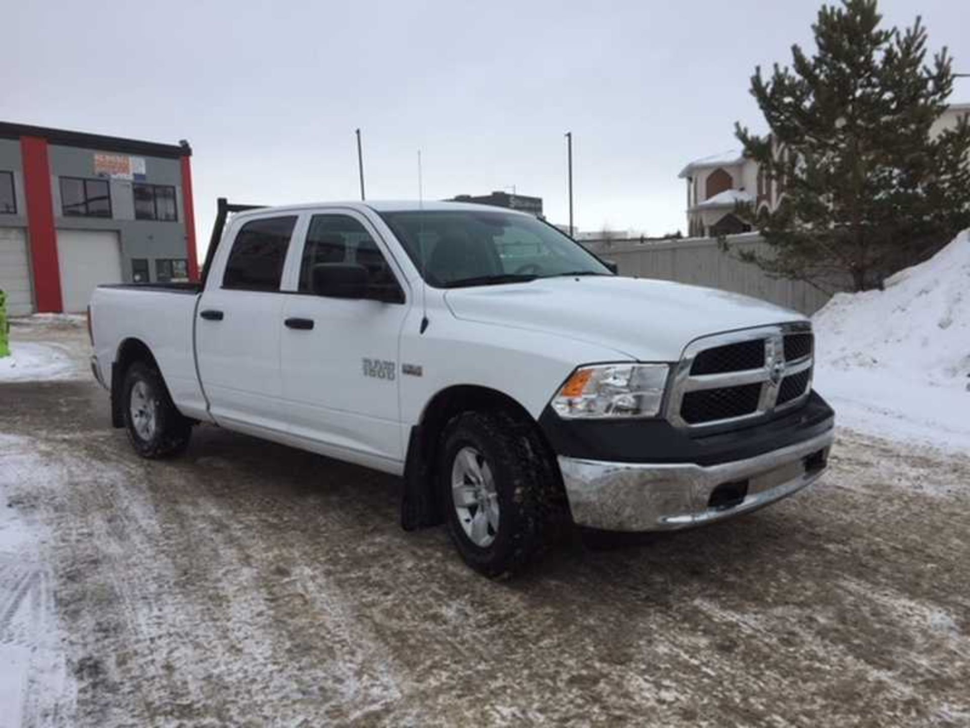 2017 DODGE RAM 1500, 4X4 CREW CAB, 5.7 HEMI, 22,836KM S/N 1C6RR7ST9HS740747 - Bild 4 aus 4