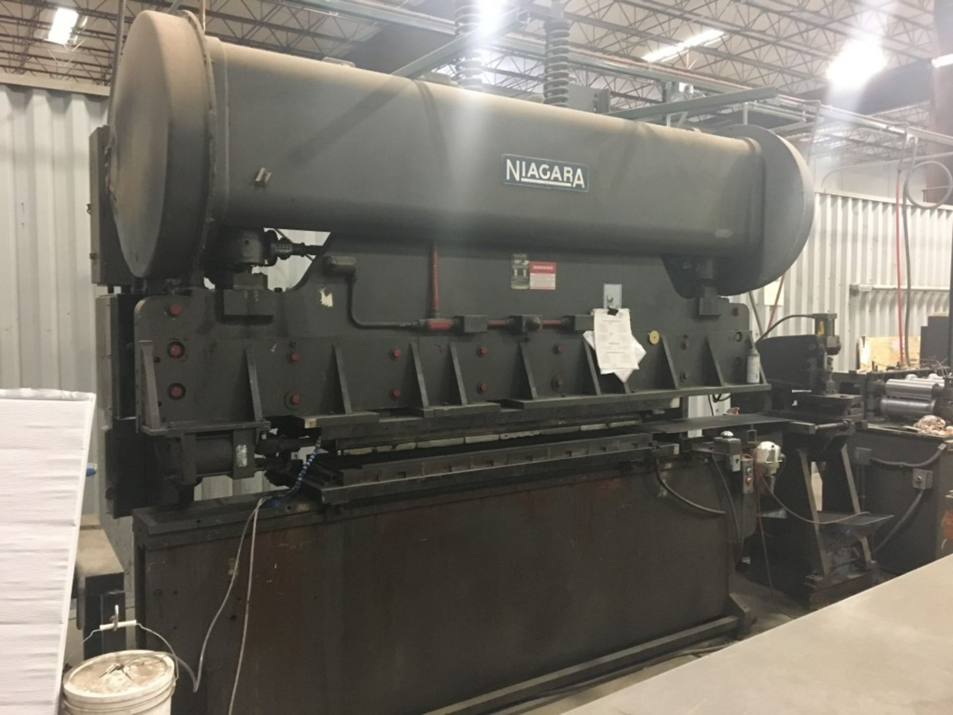 Niagara Mechanical Press Brake Mdl 90-8-10, 90-Ton X 10' X 3" Stroke, S/N 34977 (Located at 419 East