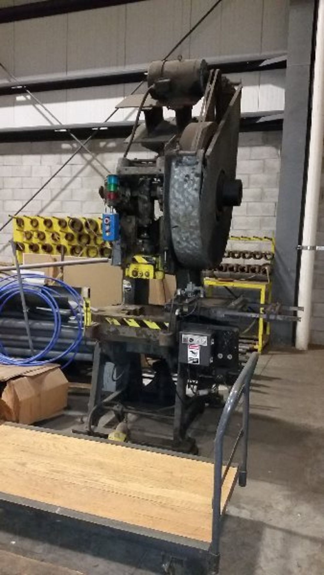 OBI Mechanical Punch Press, 7" Stroke (This item located at 6620 Grant Way, Allentown, PA. Questions - Bild 2 aus 6