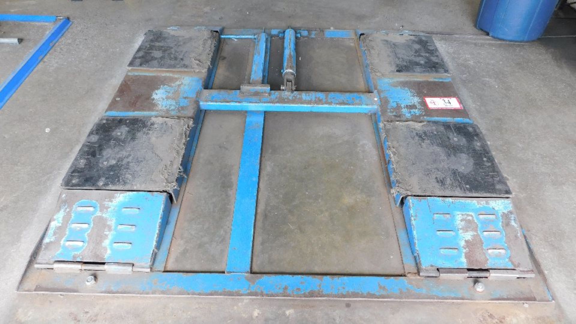 Hydraulic Floor Lift 4,000LB capacity