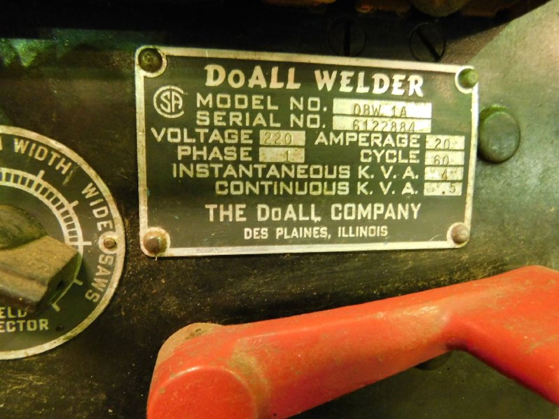 Doall Vertical Band Saw 16" Throat w/blade welder - Image 3 of 4