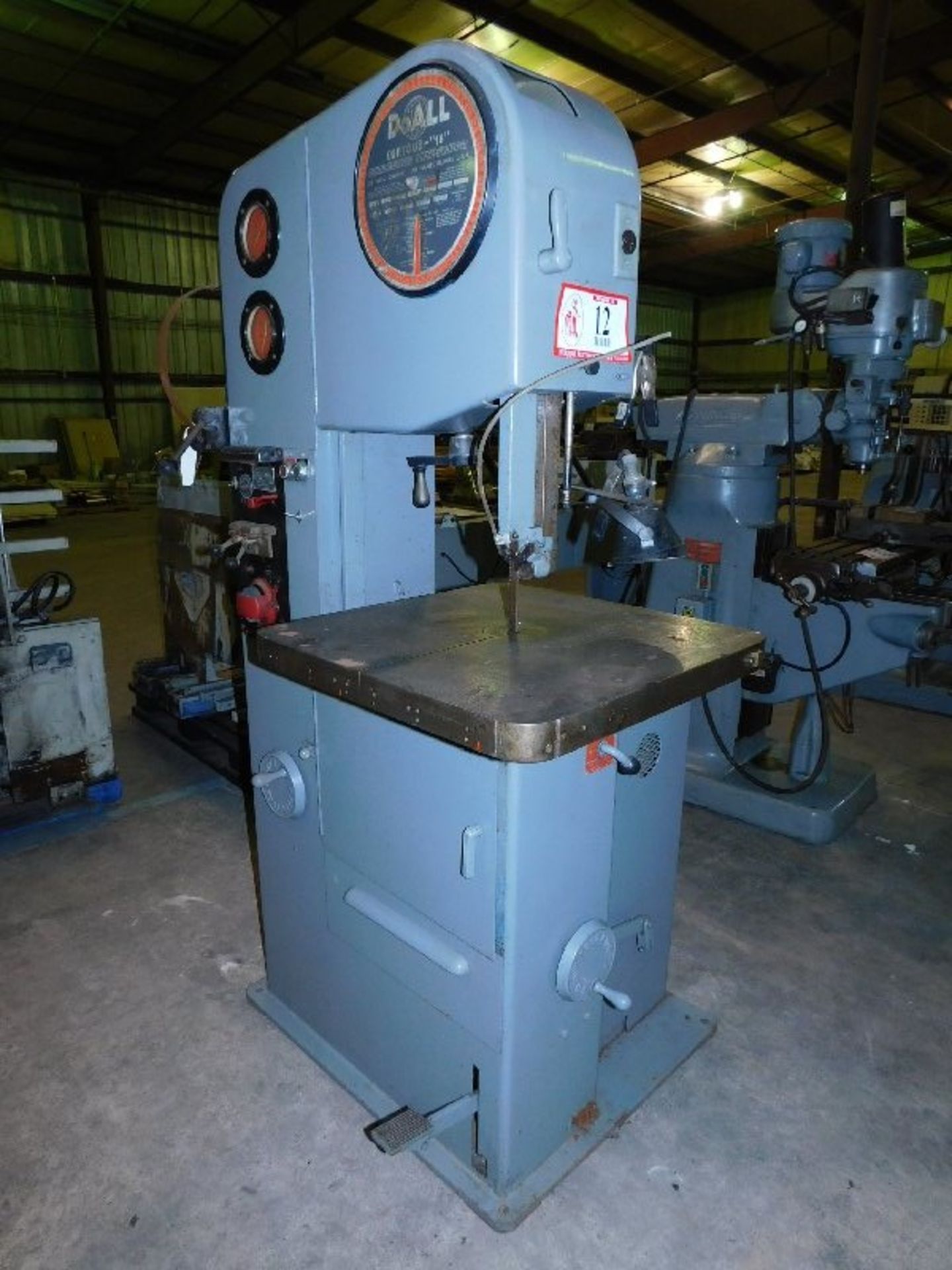 Doall Vertical Band Saw 16" Throat w/blade welder