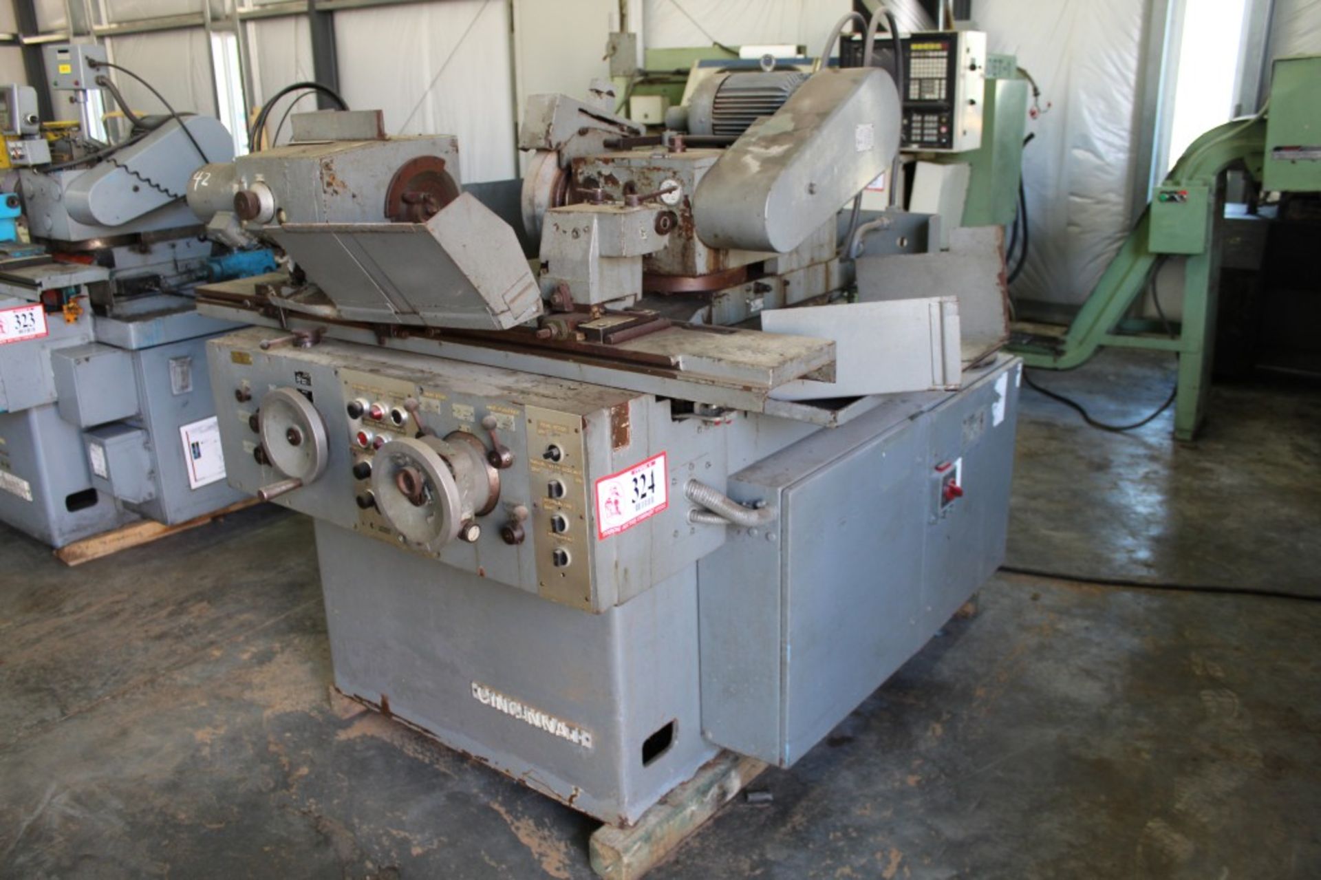 Cincinnati OD Grinder, Type R55, s/n 26754 (Onsite Loading Provided @ $175.00)