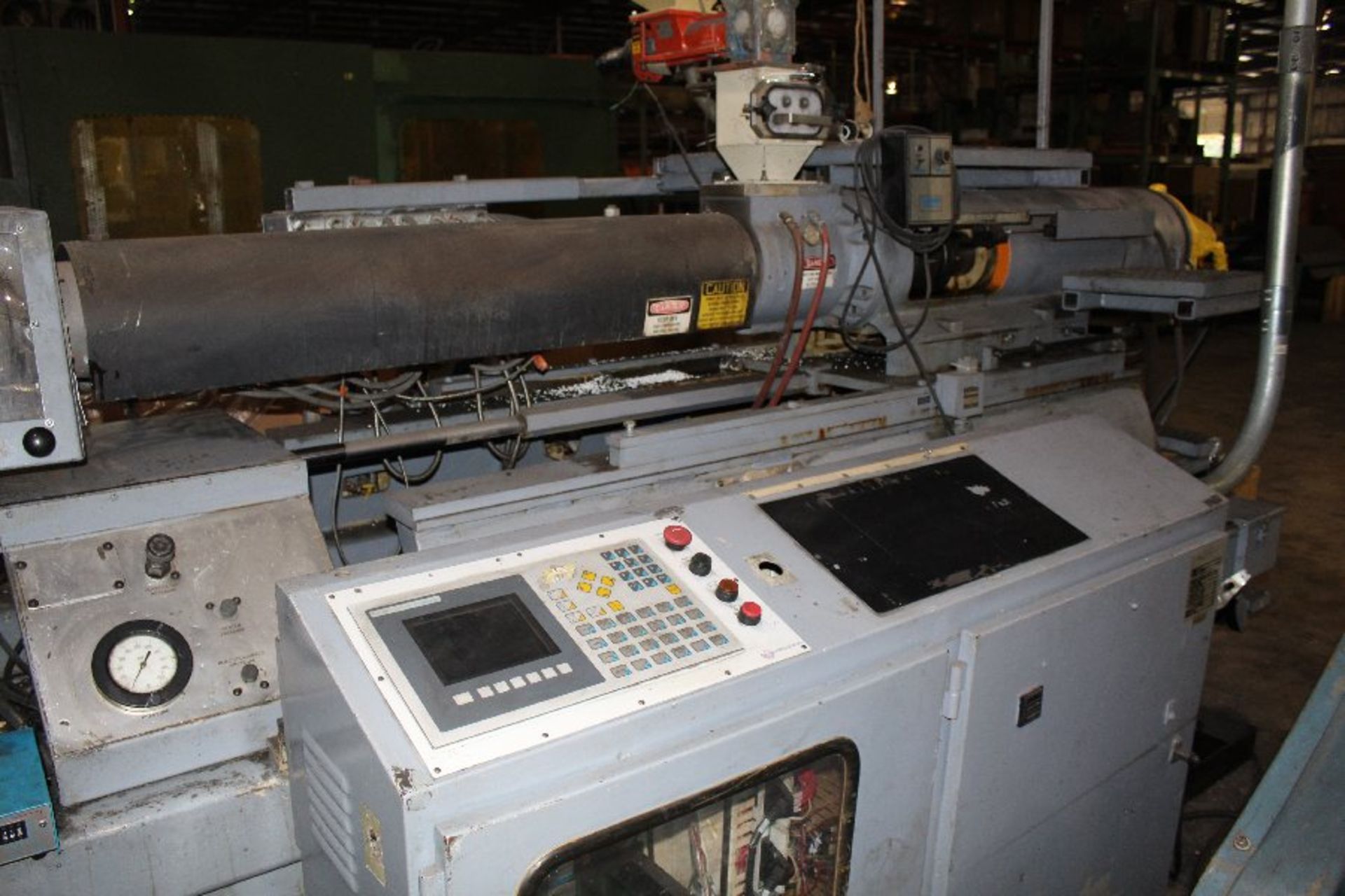 1980 HPM 300-Ton Injection Molding Machine type 300TP/30ES30, Shot size 30 oz., digital touch - Image 2 of 3