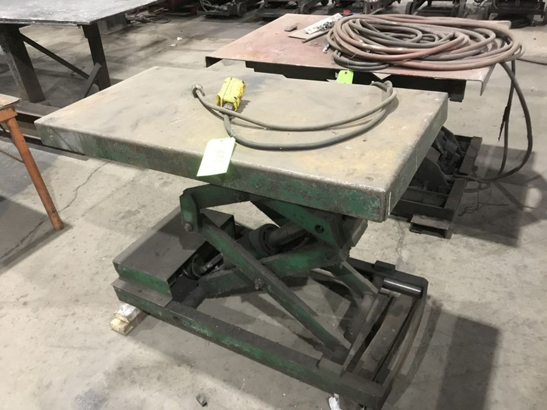 24" x 48" Hydraulic Scissor Lift Table