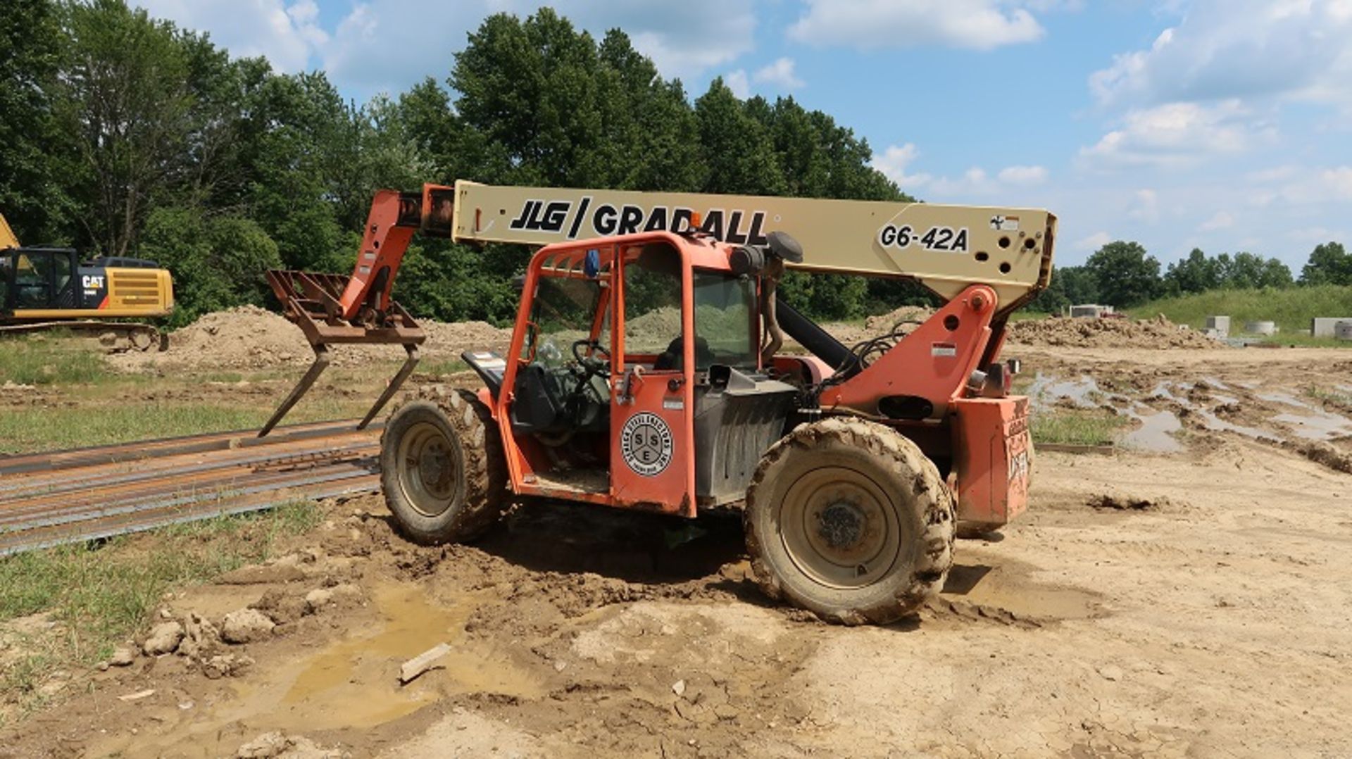 JLG/Gradall Material Handler; Model: G6-42A, SN: 0160001178, Hrs: 1698