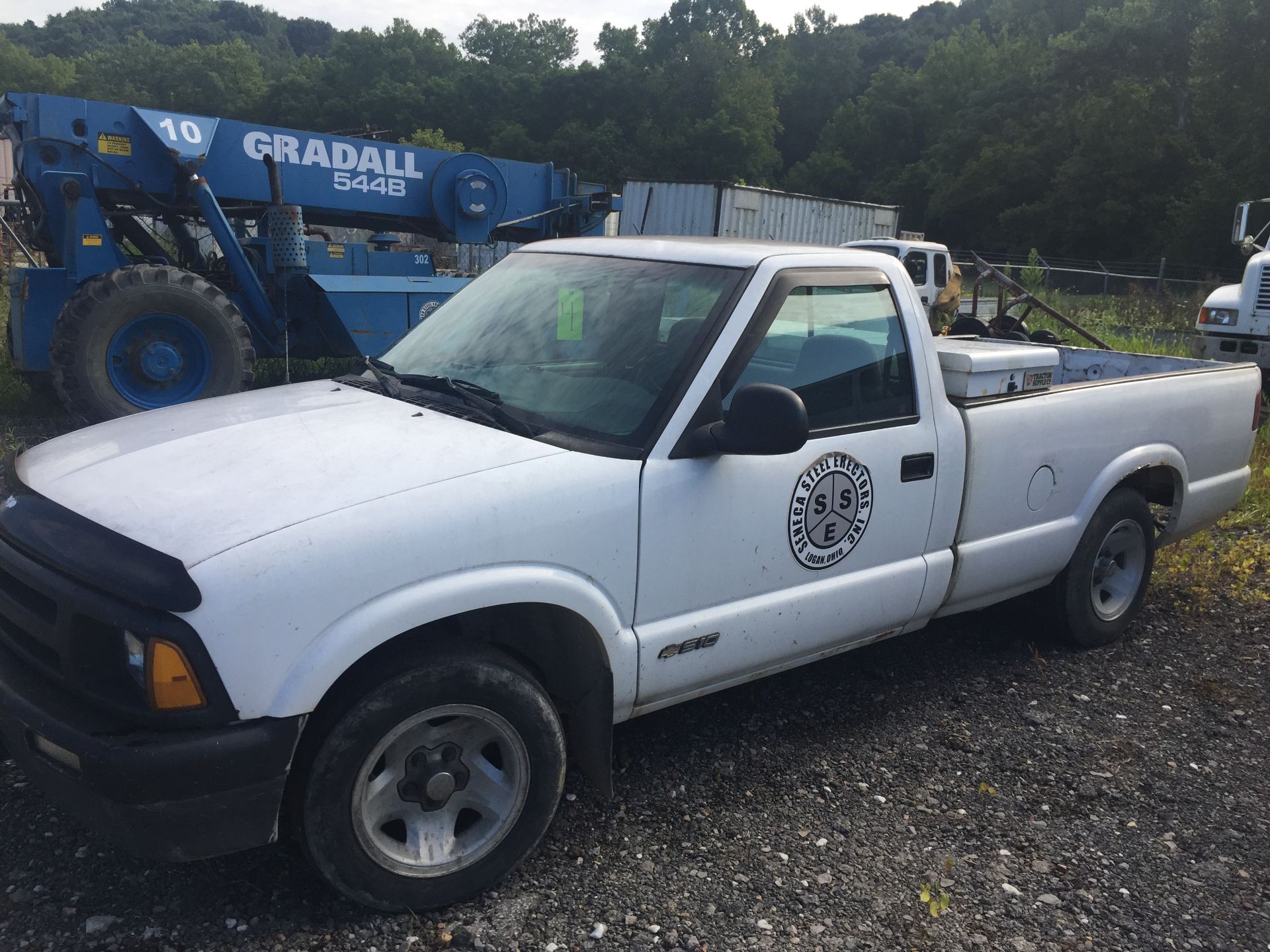 Chevrolet S/O Pickup Truck (1996) Mileage: 186,533 VIN: 1GCCS1449TK217419